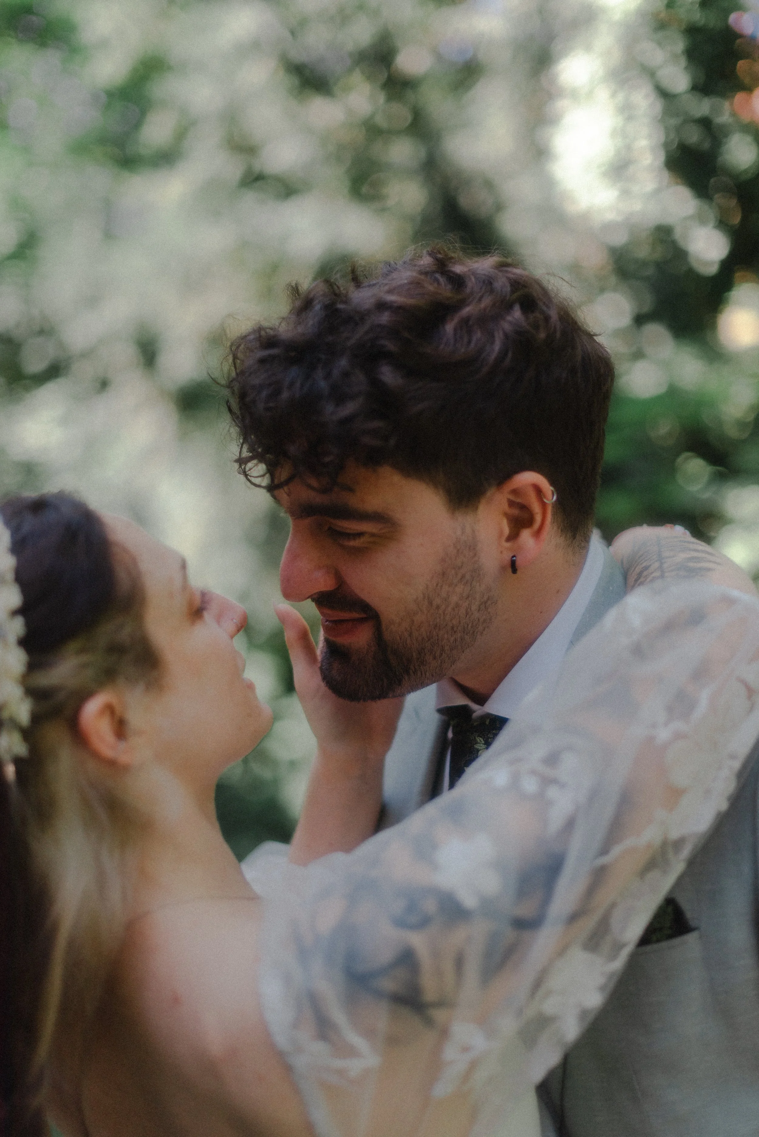 Hochzeit-Englischer-Garten-Muenchen-Paarfoto-36.jpg
