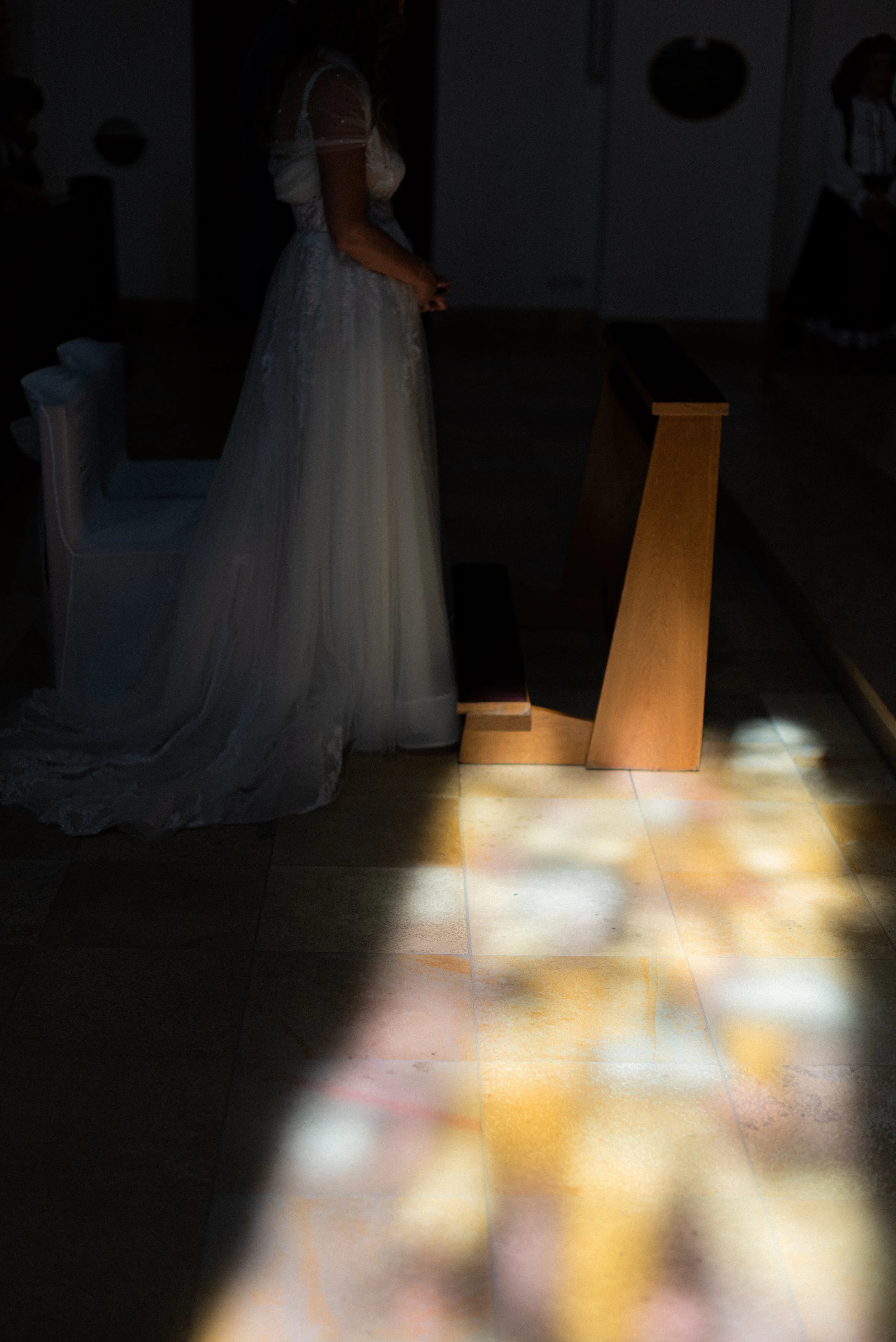 braut-kirche-stimmung-licht.jpg