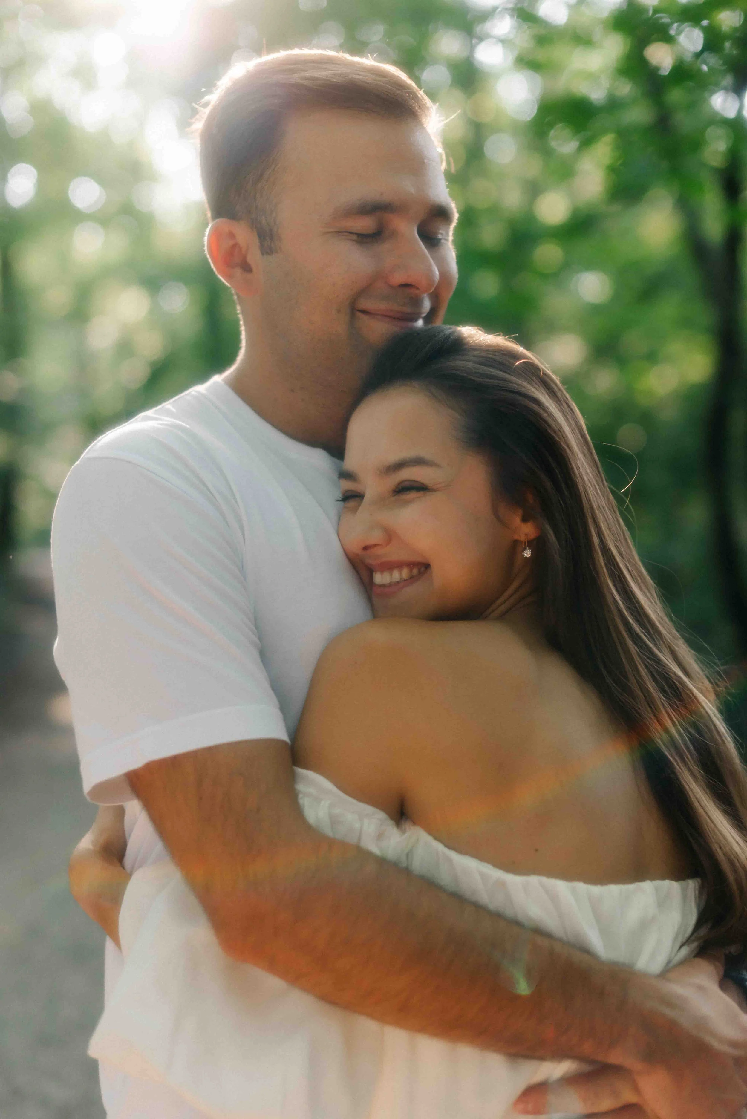 Verlobungsfotograf-und-Paarfotograf-Muenchen-Bayern-Pasing-Sommershooting-4.jpg