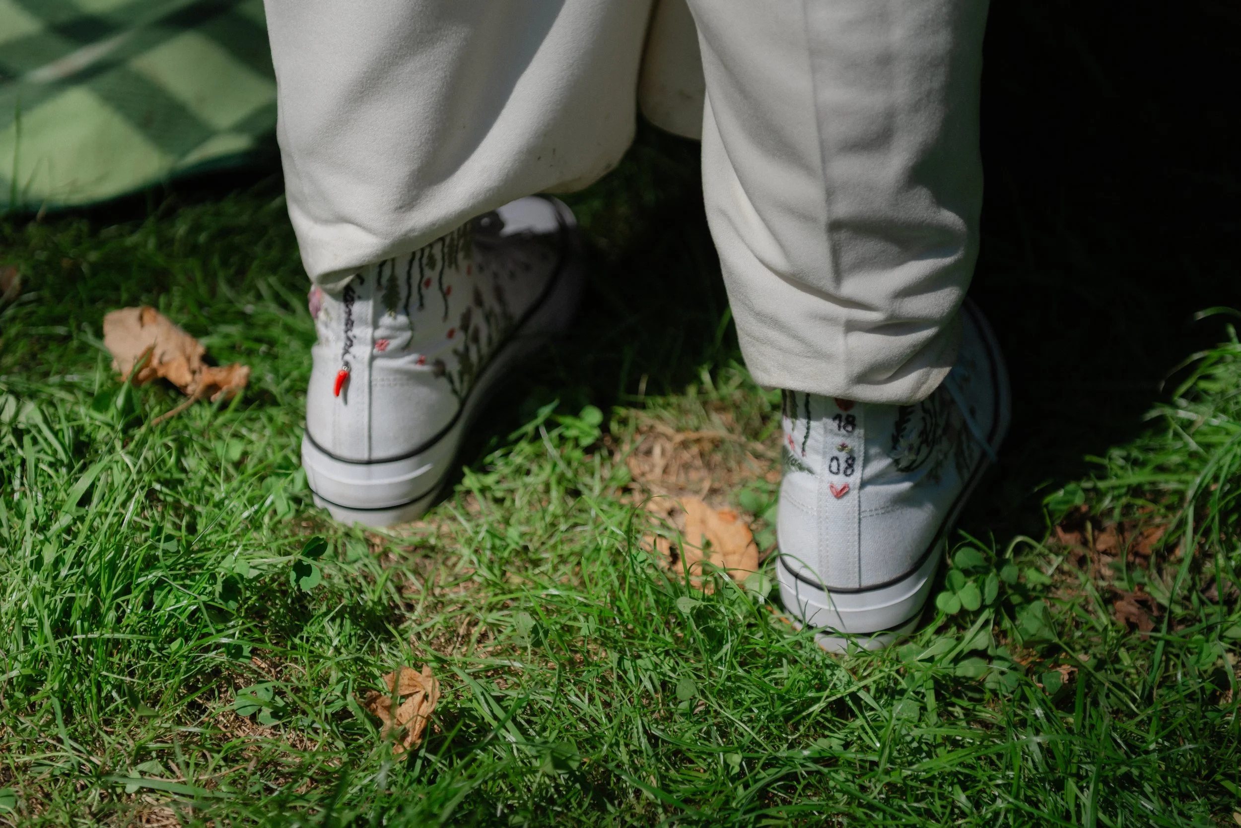 brautschuhe-hochzeit-detail.jpg