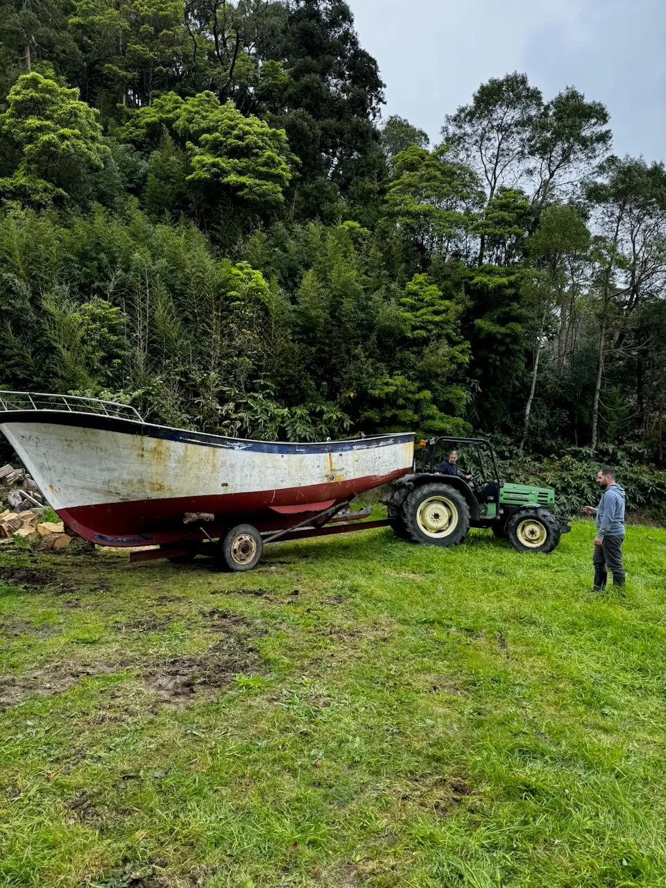 Carioca Breezy Food-Boat - Sete Cidades, Azores
