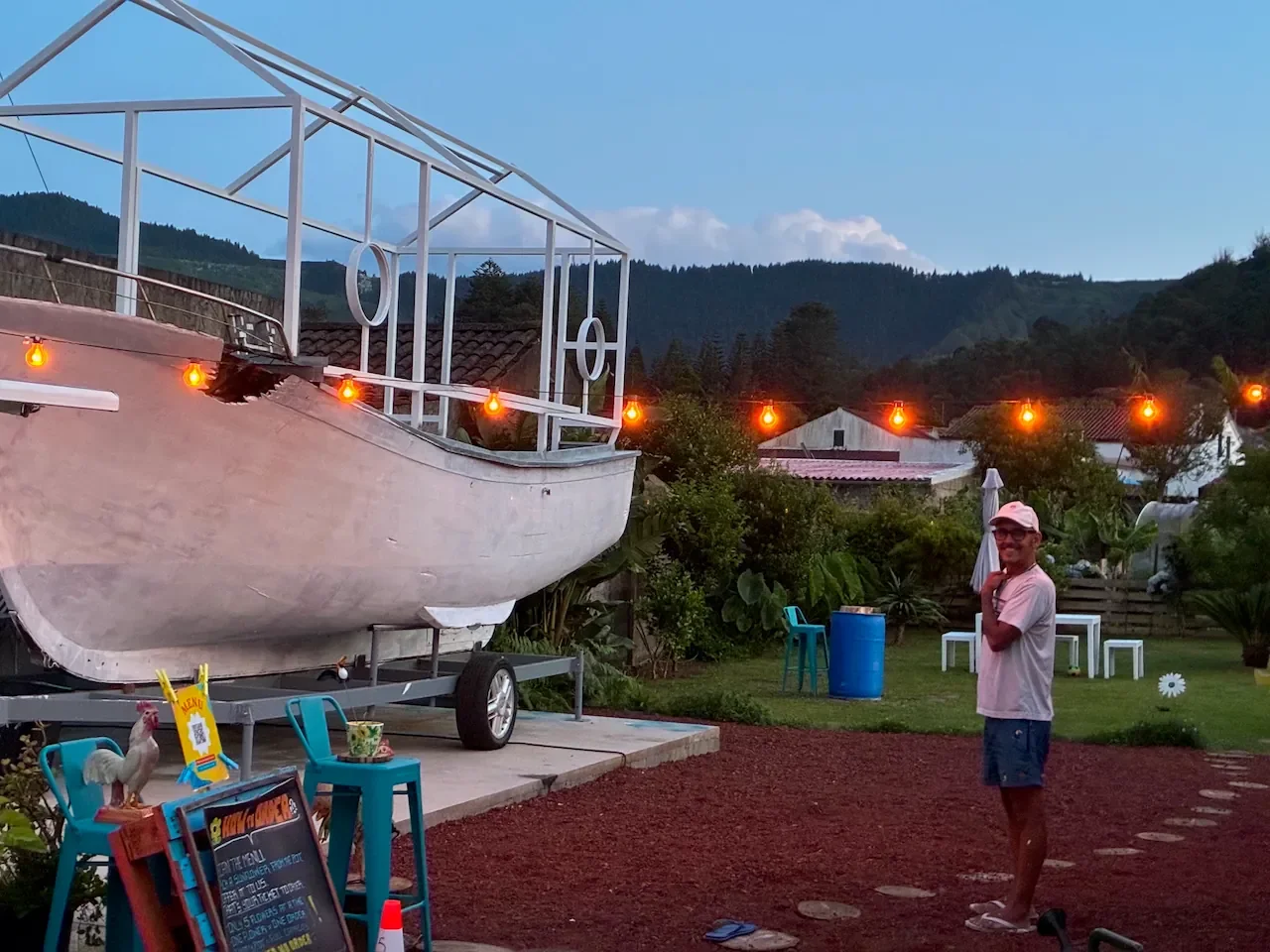 Carioca Breezy Food-Boat - Sete Cidades, Azores