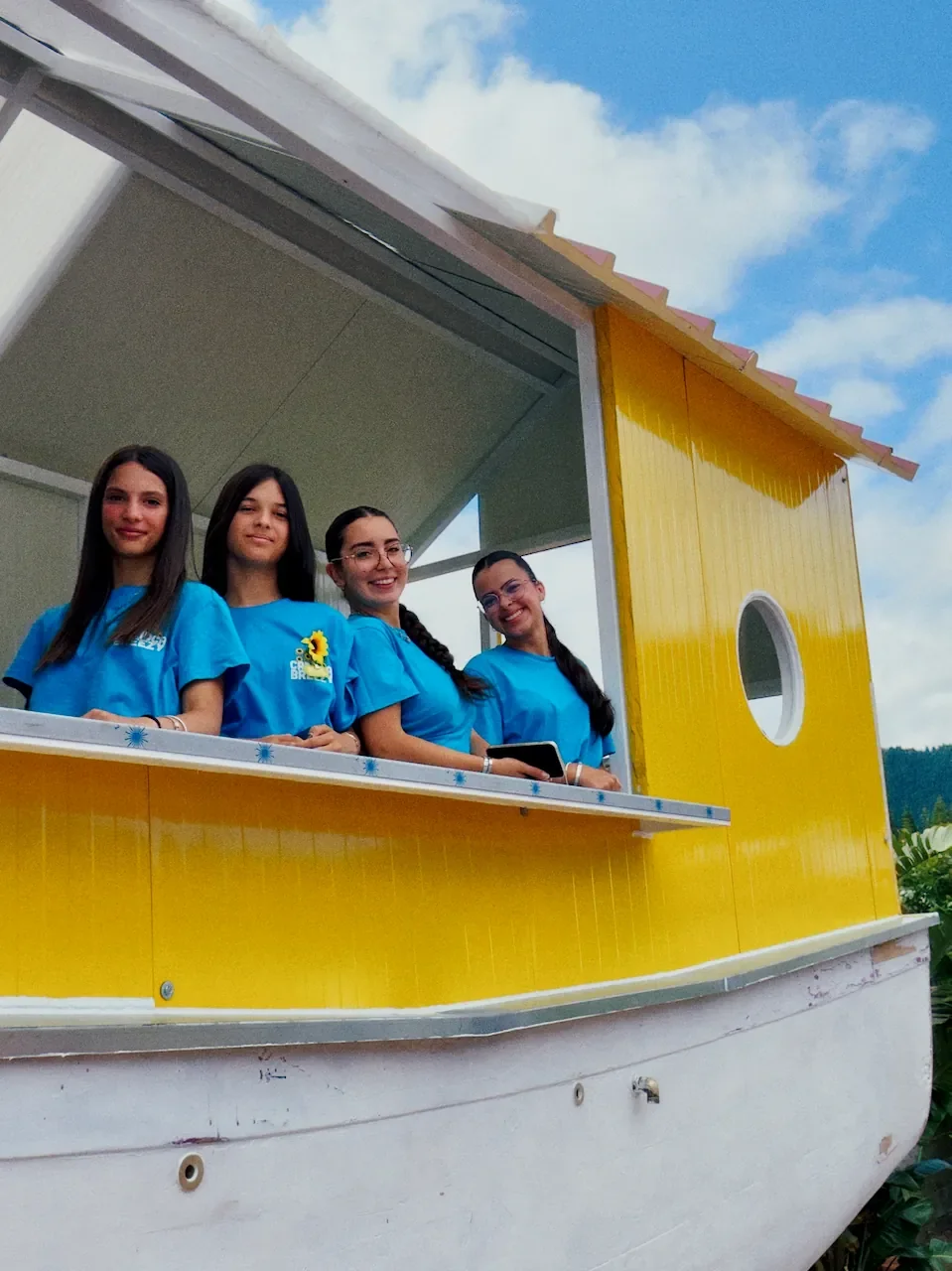 Carioca Breezy Food-Boat - Sete Cidades, Azores