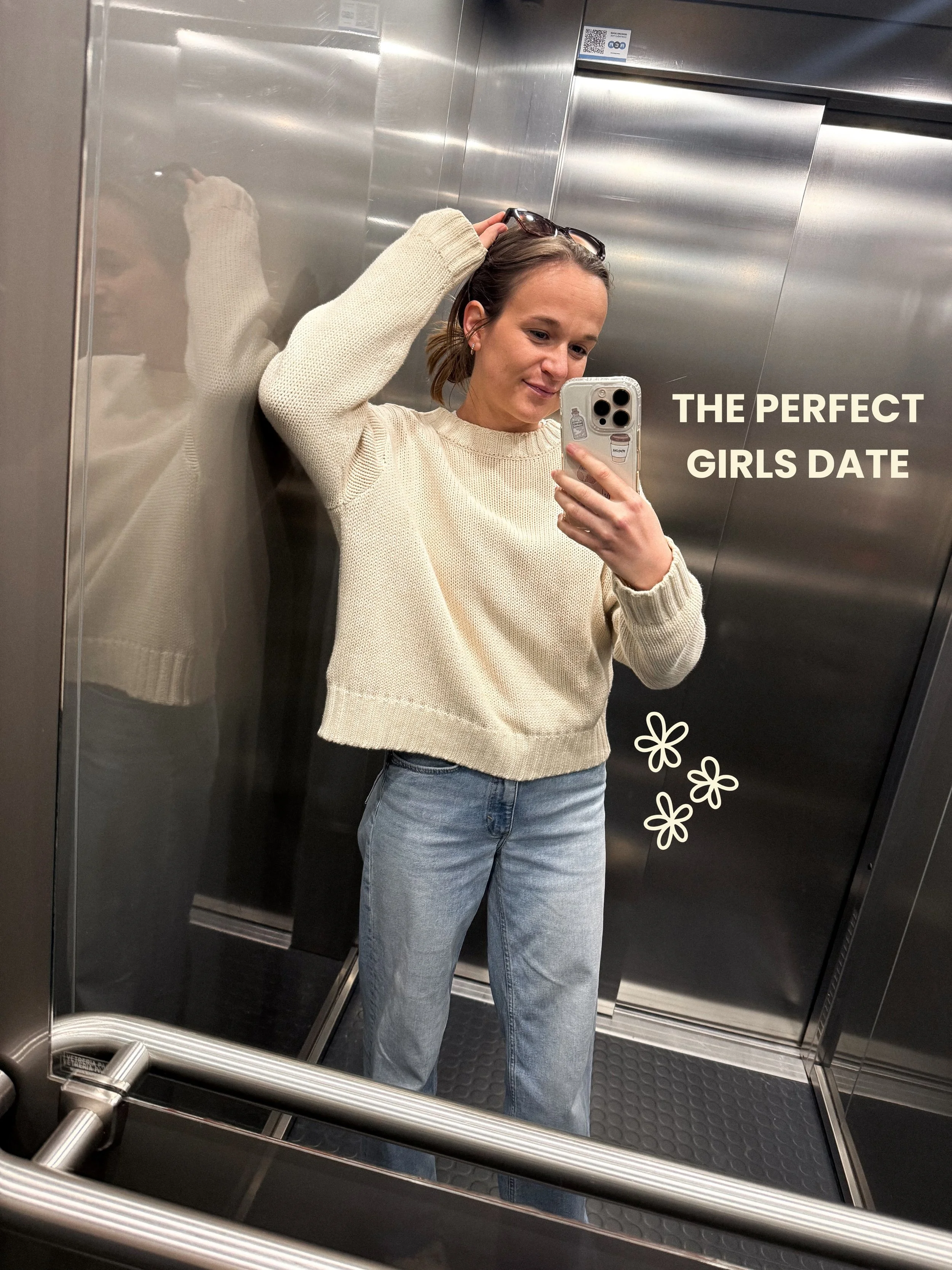 The perfect girls date 🌷🛍️🍦

1. Buying flowers like we&rsquo;re the main characters at the market
2. &ldquo;Just one store&rdquo; turned into trying on 47 outfits and fitting room chaos @zoetrend.be 🤭
3. Matching blouses because obviously 💛🩷
4.
