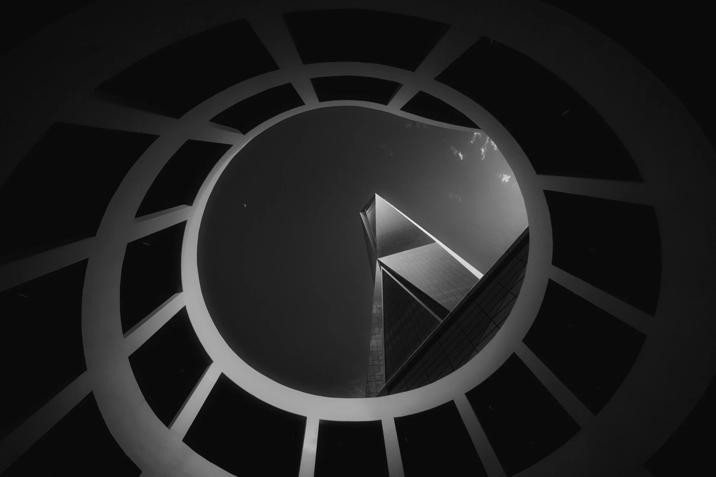 uptown-dubai-skyscraper-circular-framing-architecture-uae.jpg