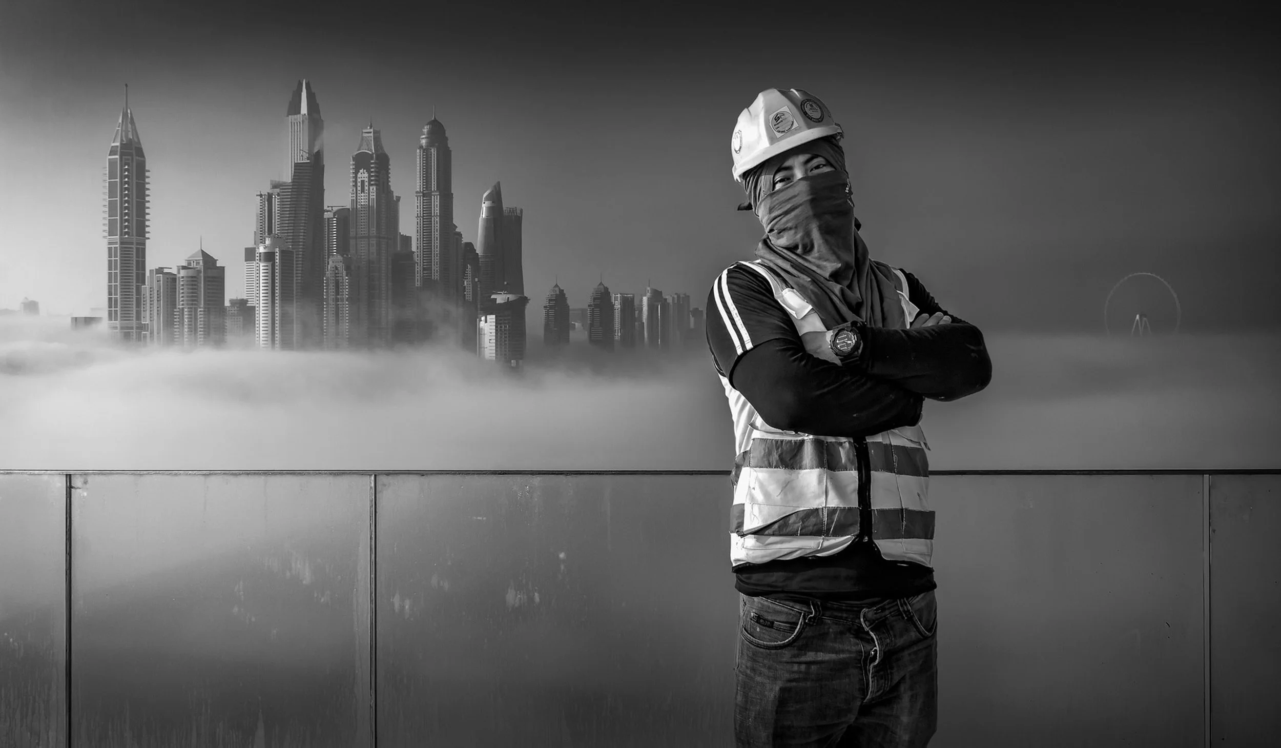 Construction-worker-portrait-fog-dubai-marina-sarab-ahmad-alnaji.jpg
