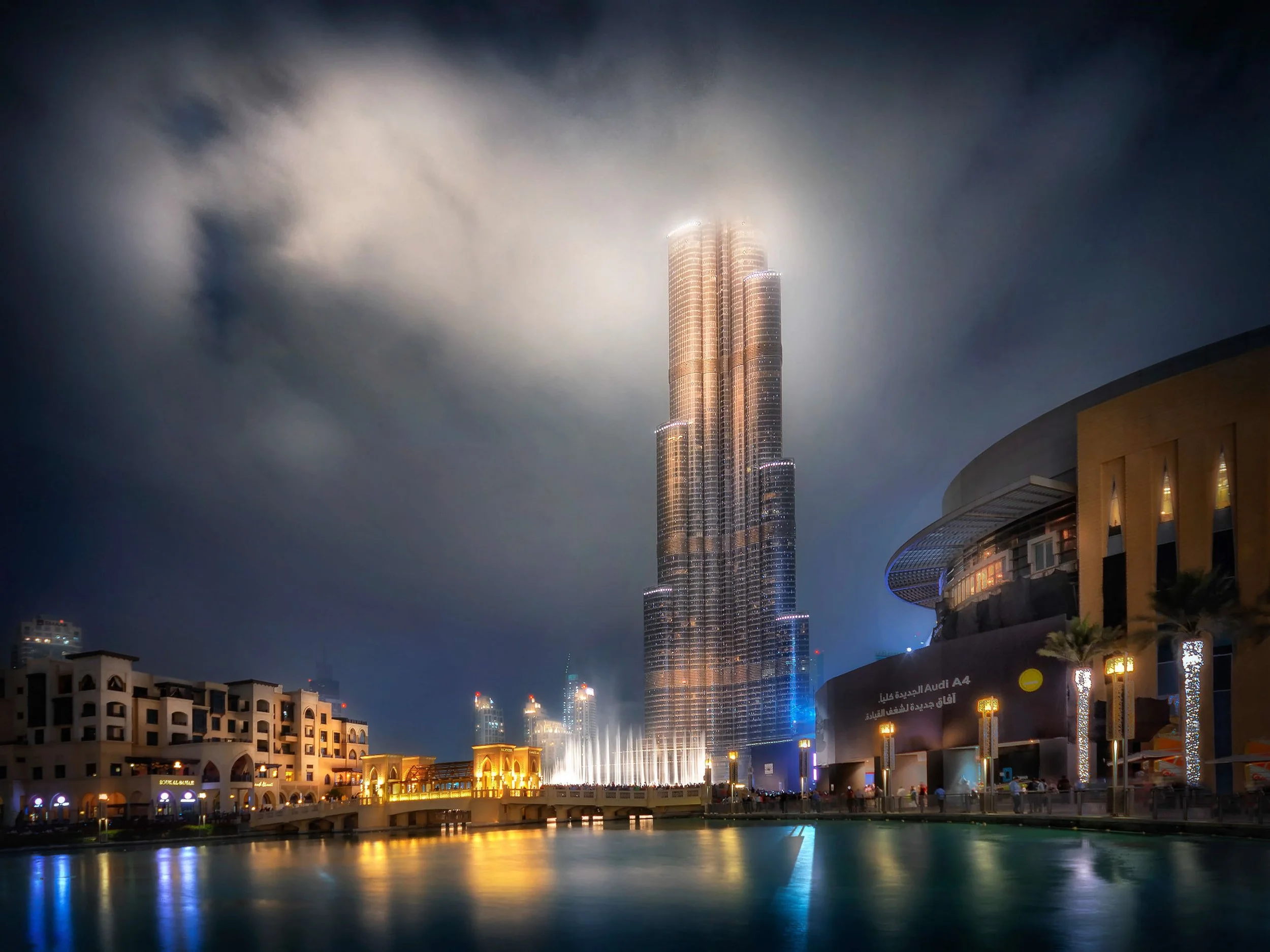 burj-khalifa-night-show-dubai-fountain-show-dubai-sarab-ahmad-alnaji.jpg