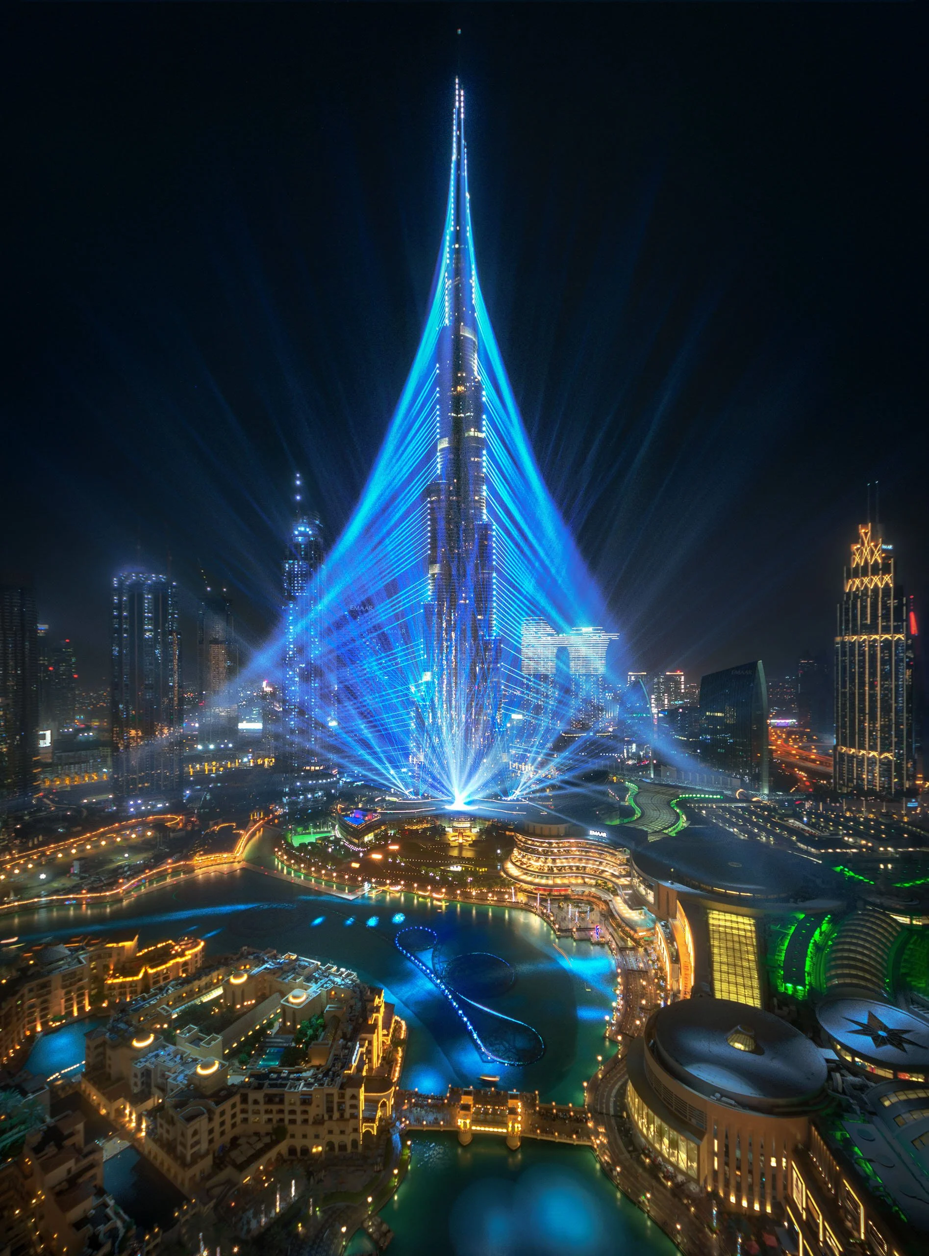 burj-khalifa-night-light-laser-show-from-address-eca2-emaar-dubai-sarab-ahmad-alnaji.jpg