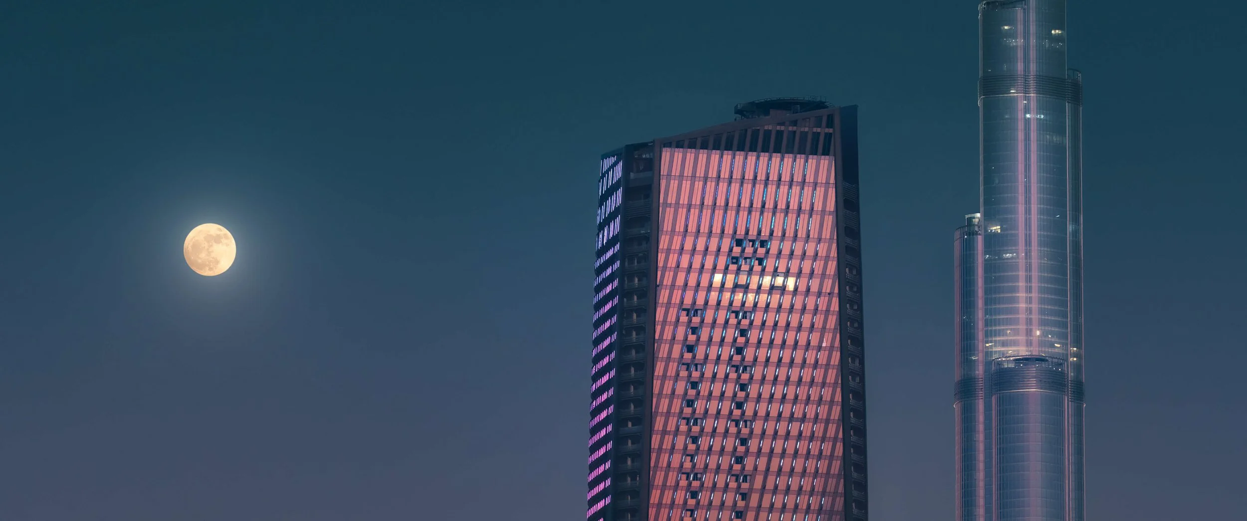 wasl-tower-dubai-blue-hour-ahmad-alnaji-moon-burj-khalifa-sarab.jpg