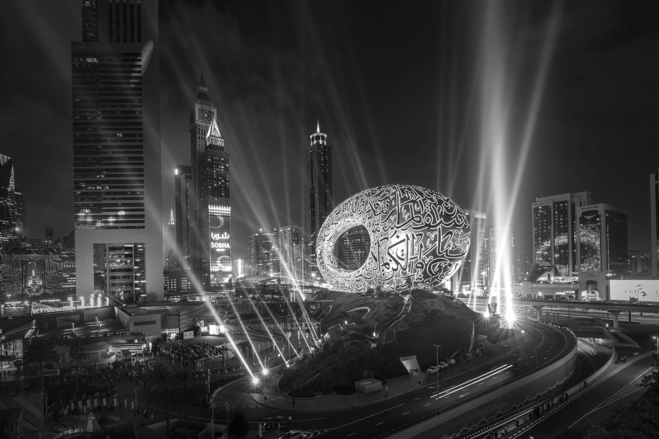 arab-ahmad-alnaji-museum-of-the-future-night-light-beams-dubai.jpg