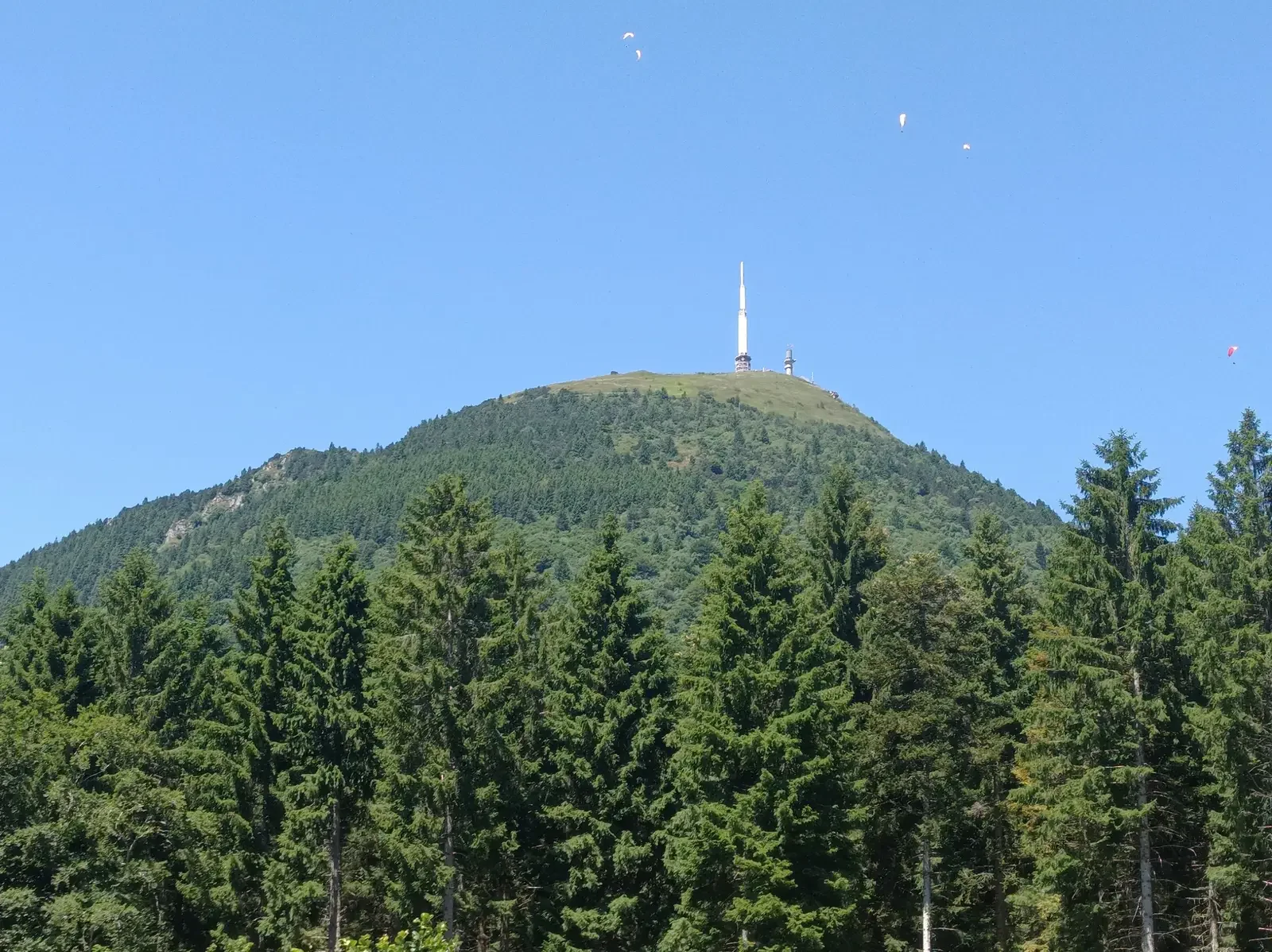 Coduvelo beklimt de Puy de Dome