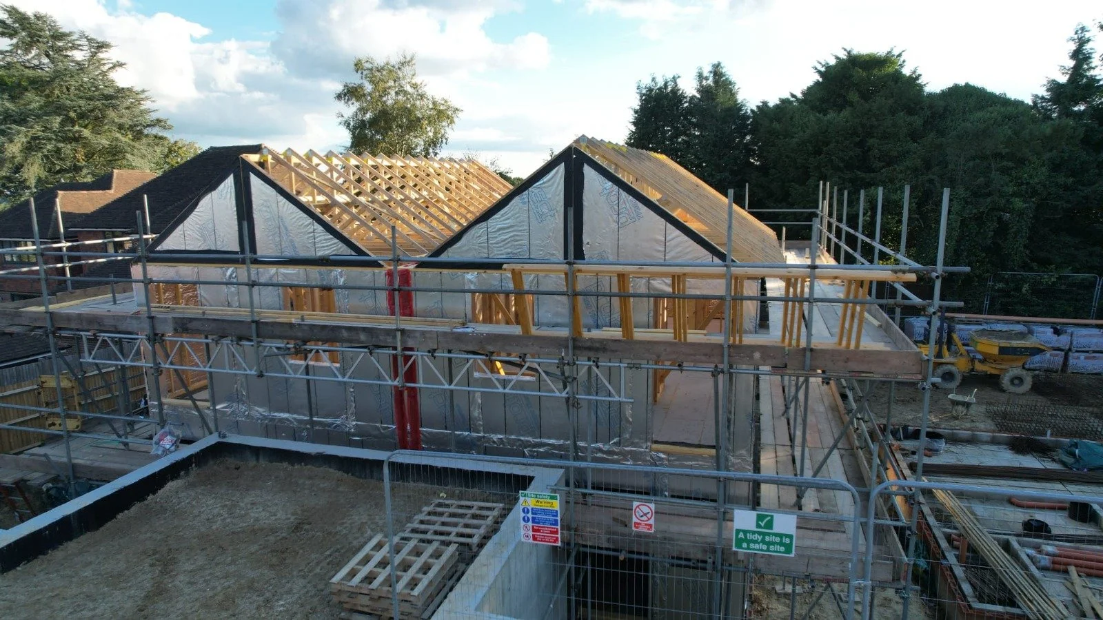 WhatsApp Image 2025-02-21 at 18.05.27_874db4c9.jpg