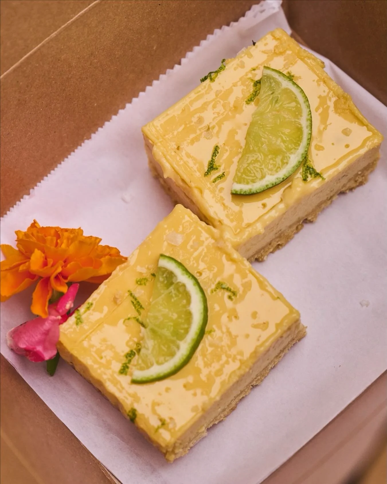 salted margarita bars for all you multitaskers 🍋&zwj;🟩🍹