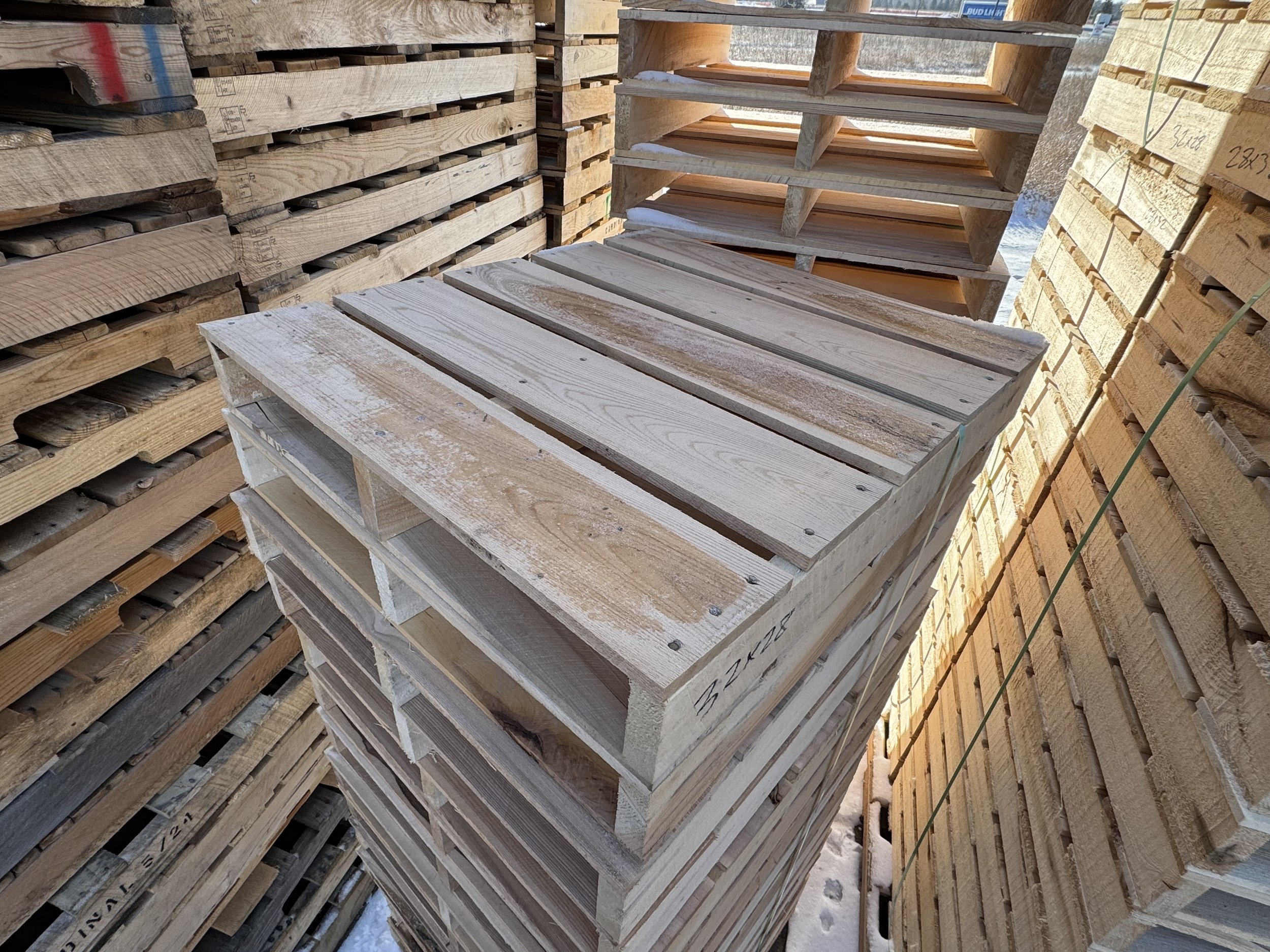 Custom Wooden Crates | Export & Industrial Crating — Pallet Pro
