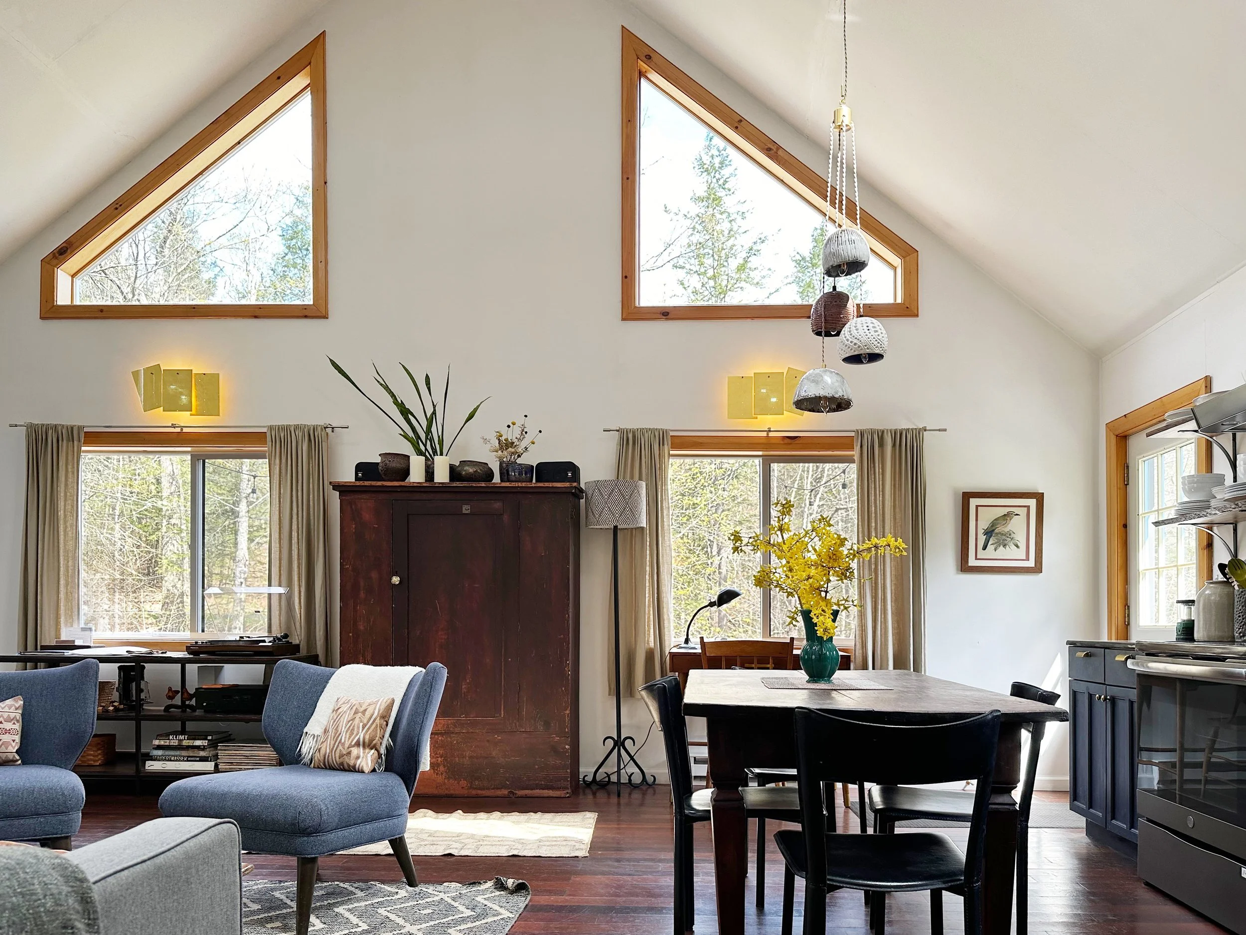 SR_LivingRoom_03 042824.jpg