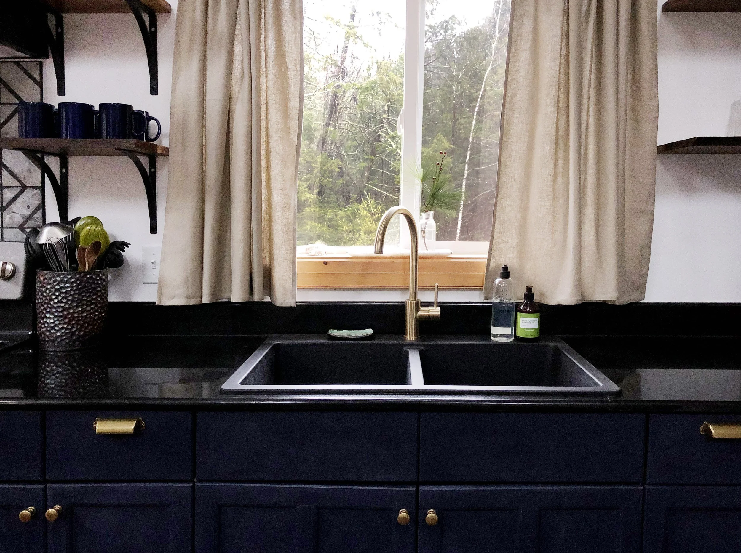 Serene_Kitchen_Sink.jpg