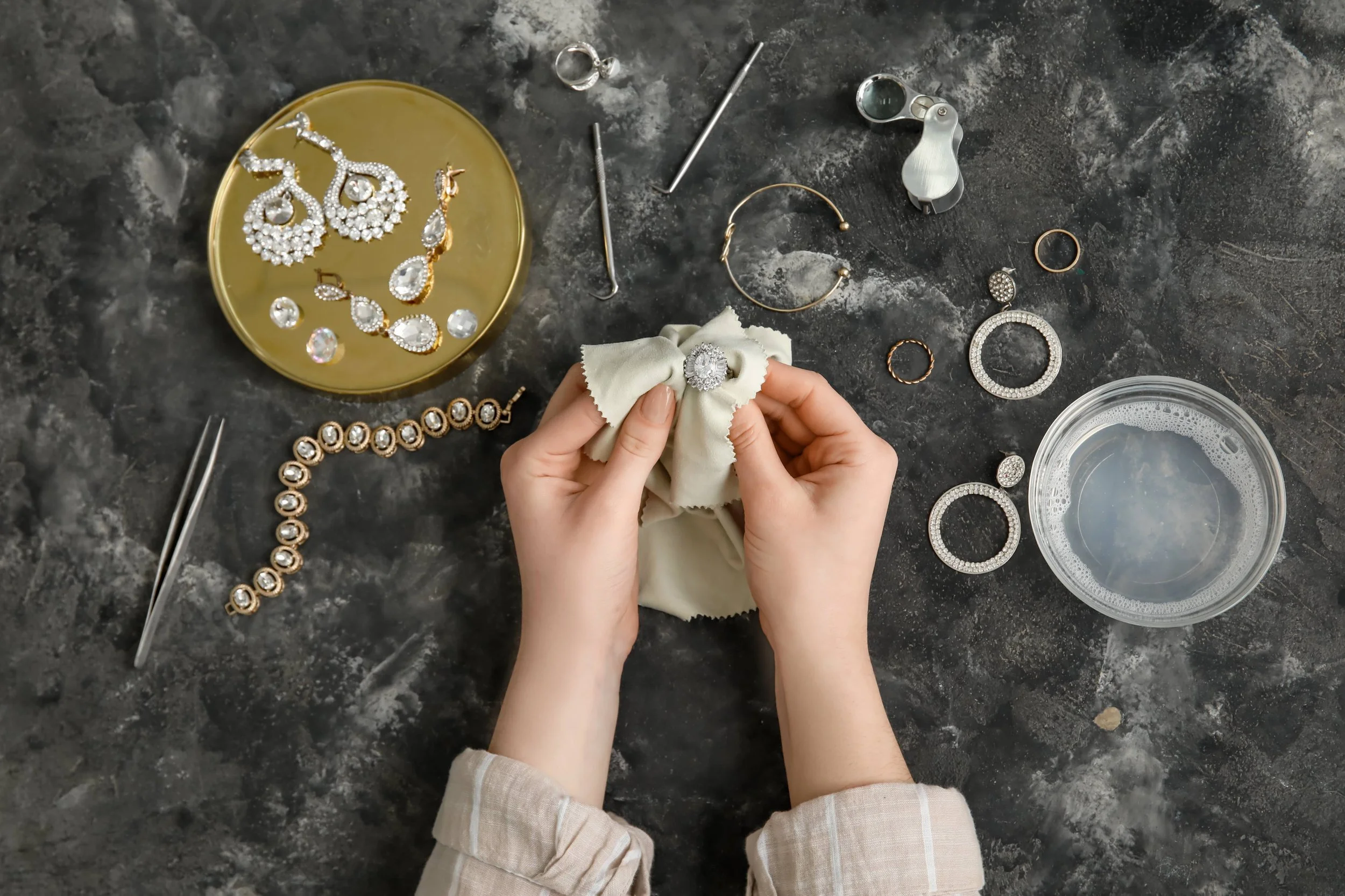 Cleaning Jewellery at Home