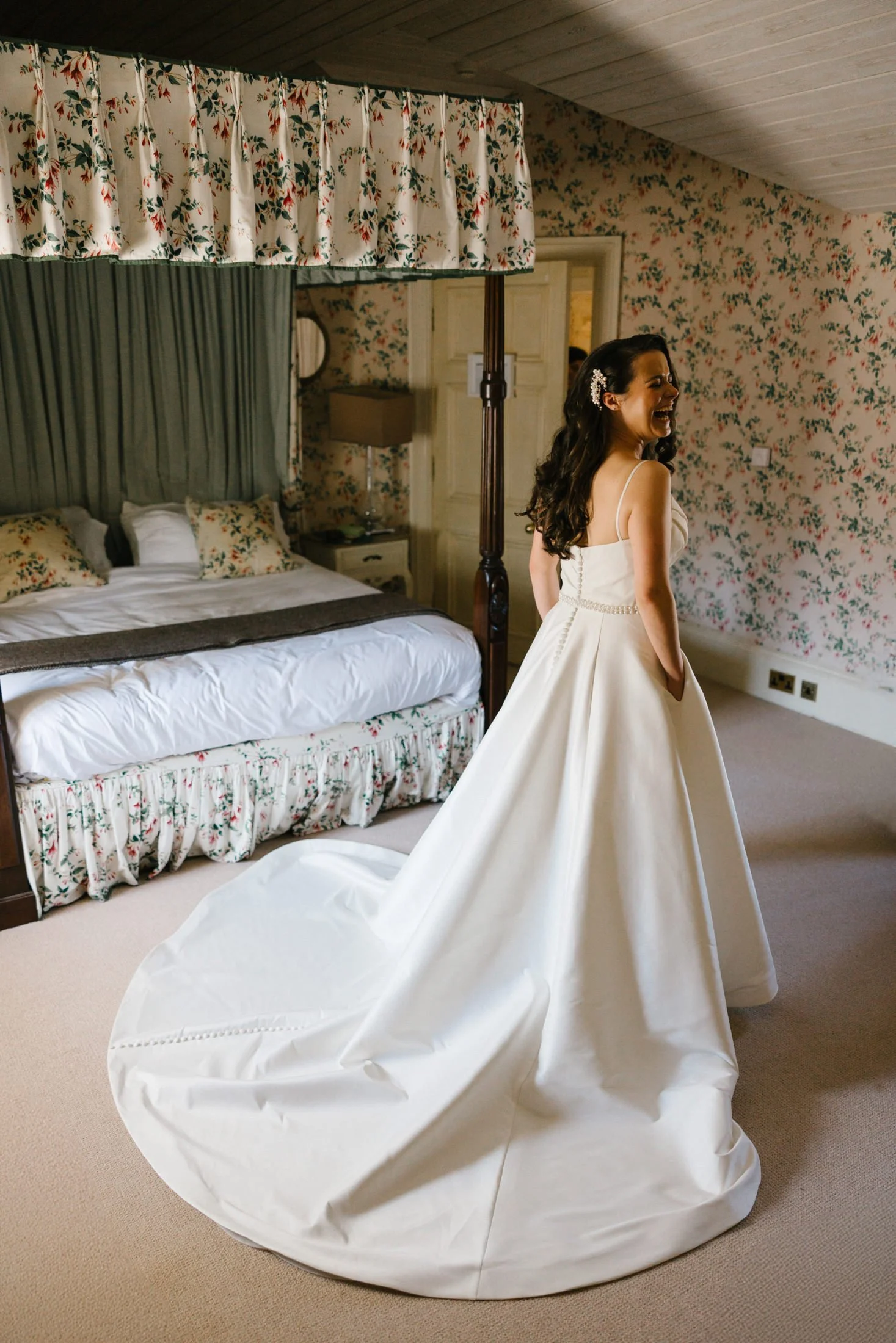 cliff-at-lyons-wedding-photographer-ireland-16.jpg