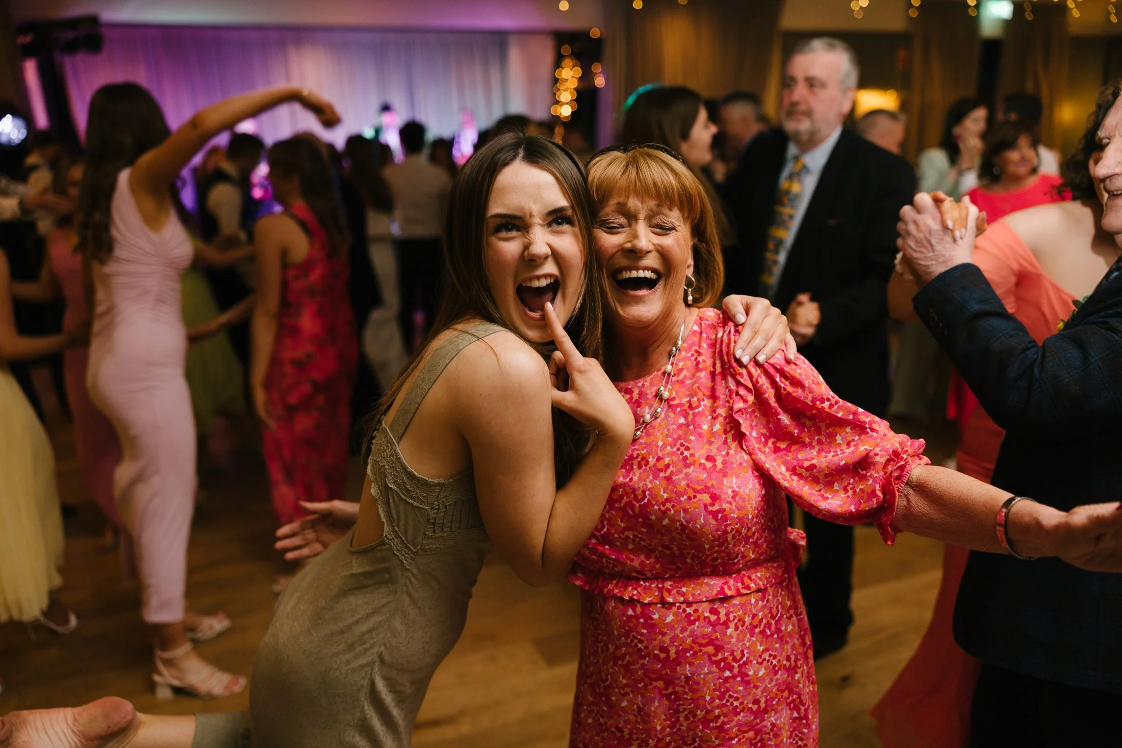 clandeboye-lodge-wedding-photographer-166.jpg