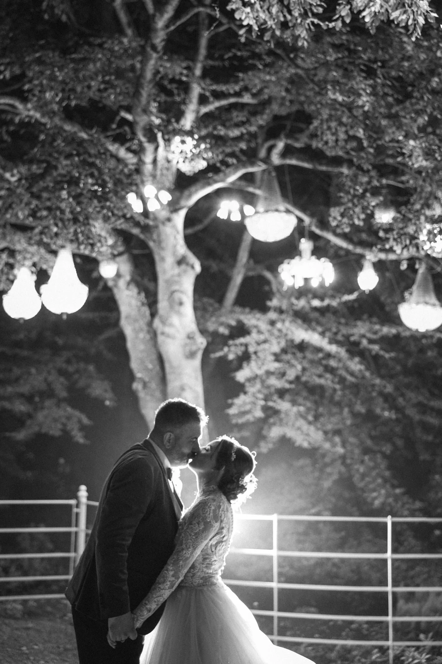 ballymagarvey-villiage-wedding-photographer-ireland-144.jpg