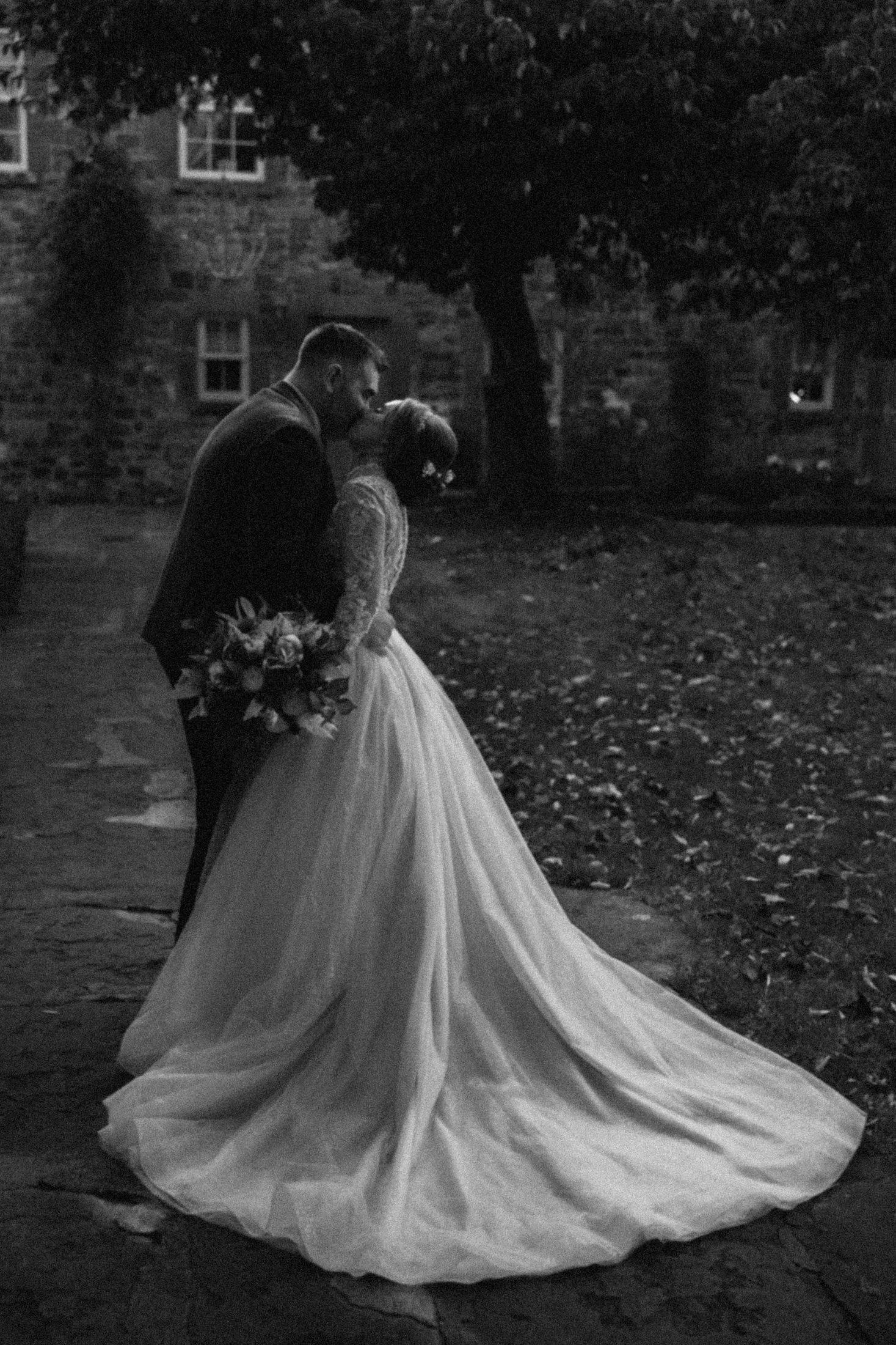 ballymagarvey-villiage-wedding-photographer-ireland-105.jpg