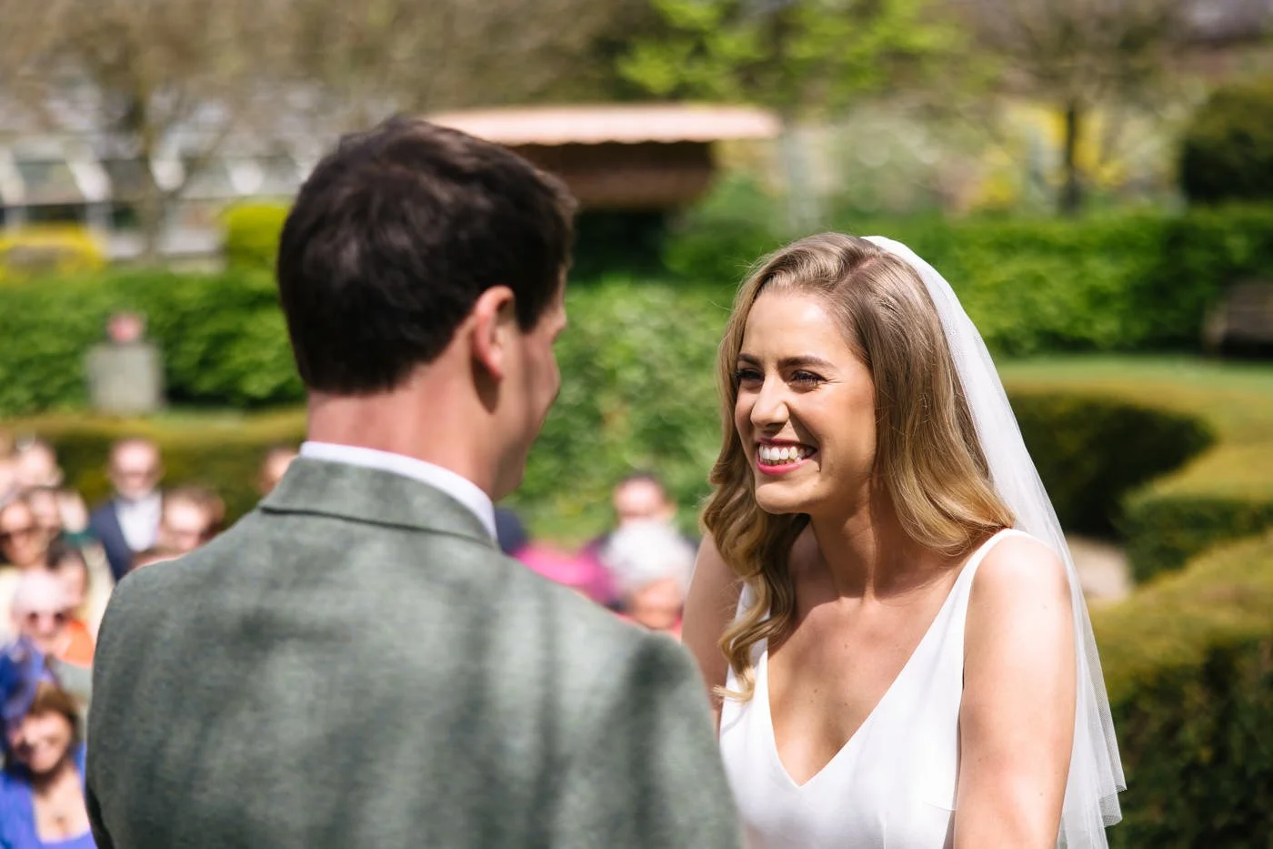 Larchfield-Estate-Wedding-Photos-024.jpg