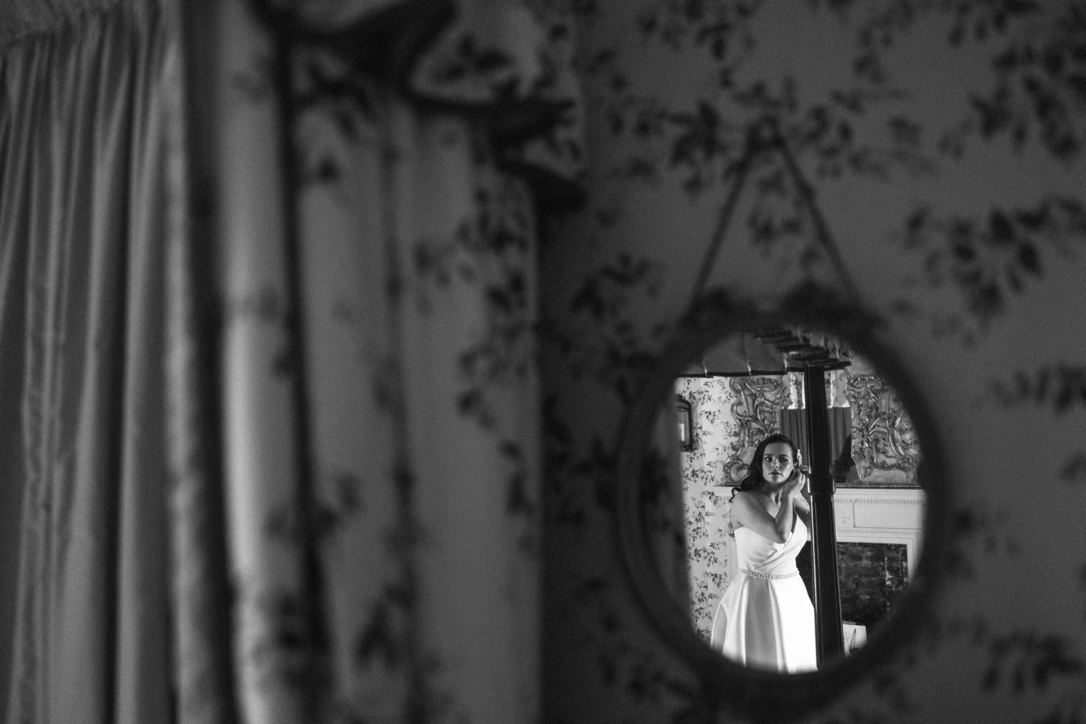 cliff-at-lyons-wedding-photographer-ireland-18.jpg
