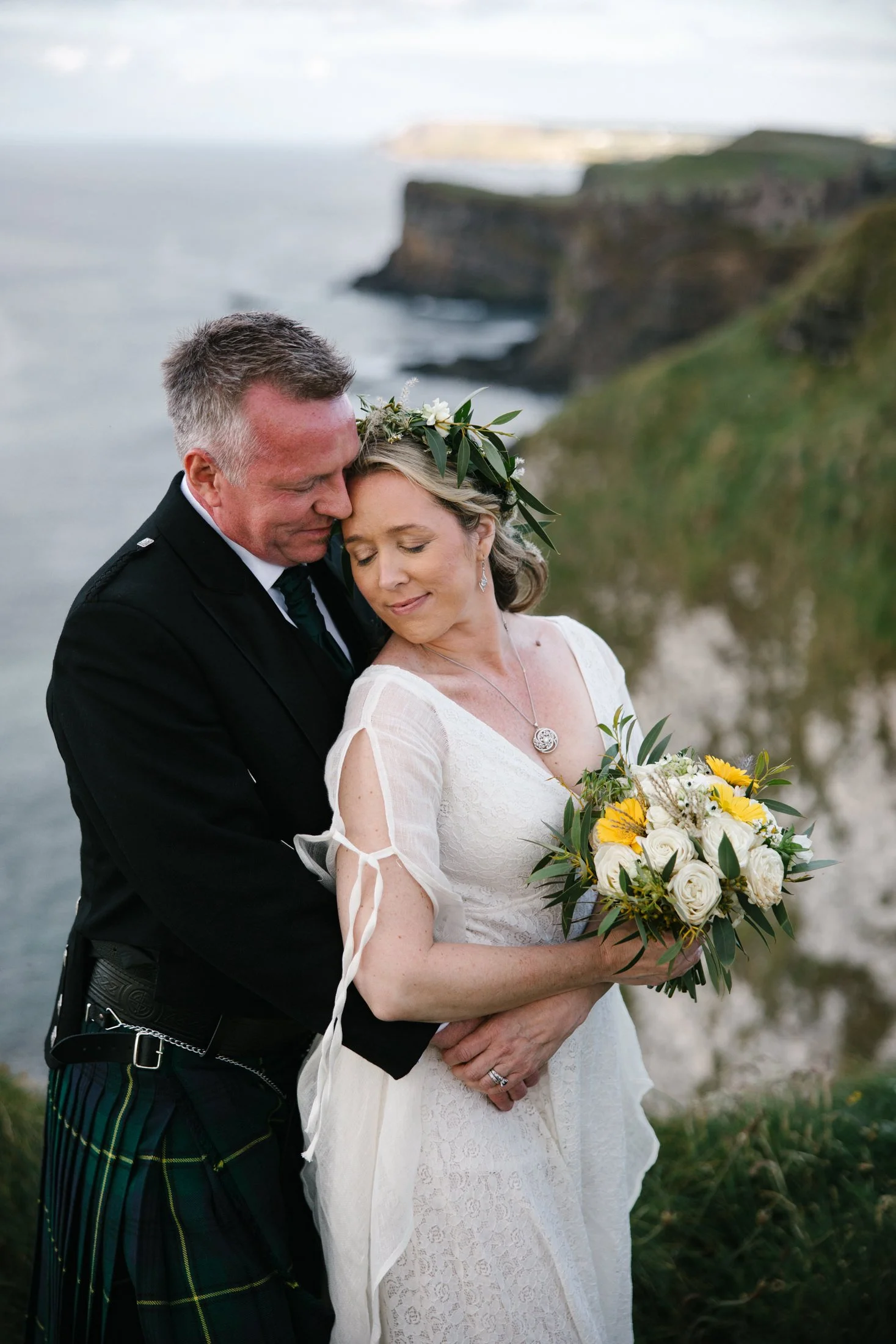 giants-causeway-elopement-photographer-ireland-50.jpg