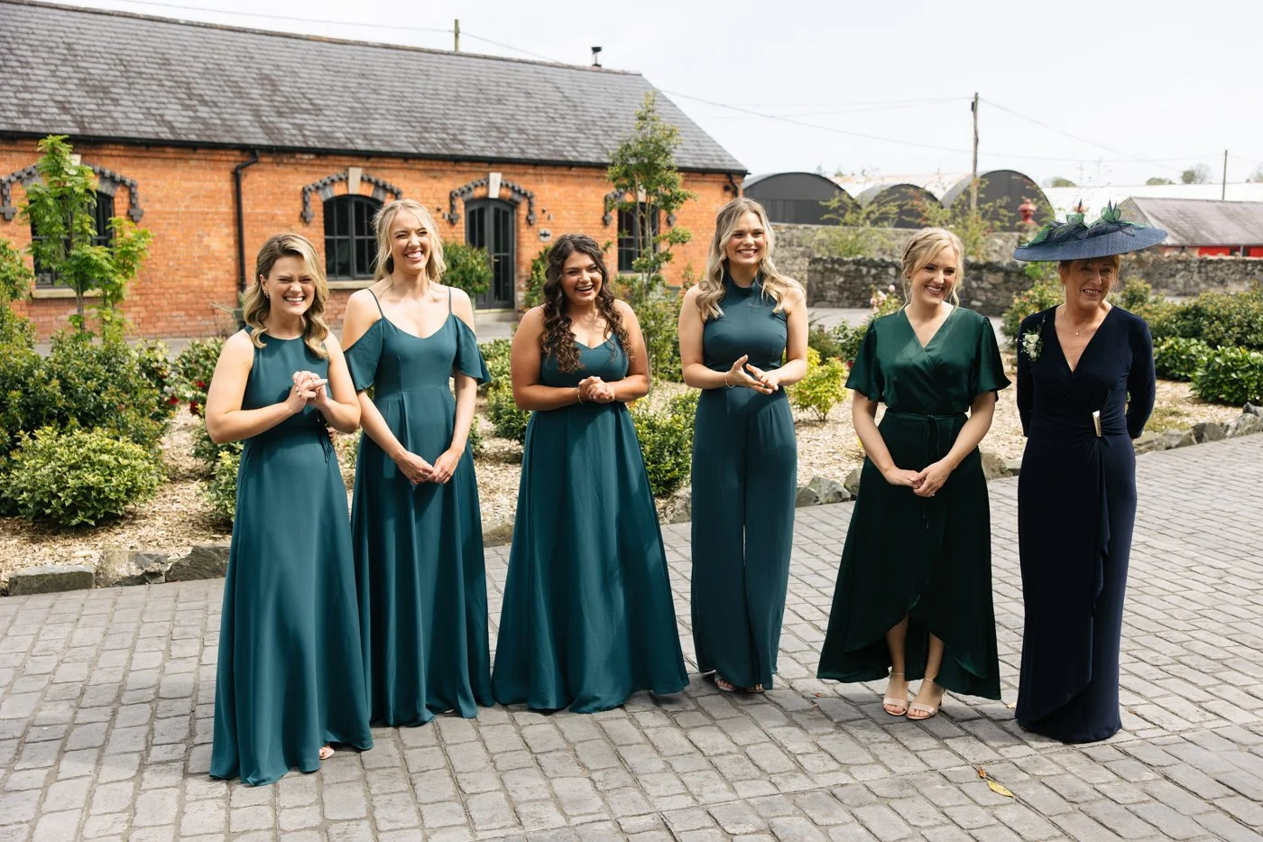 Larchfield-Estate-Wedding-Photos-013.jpg