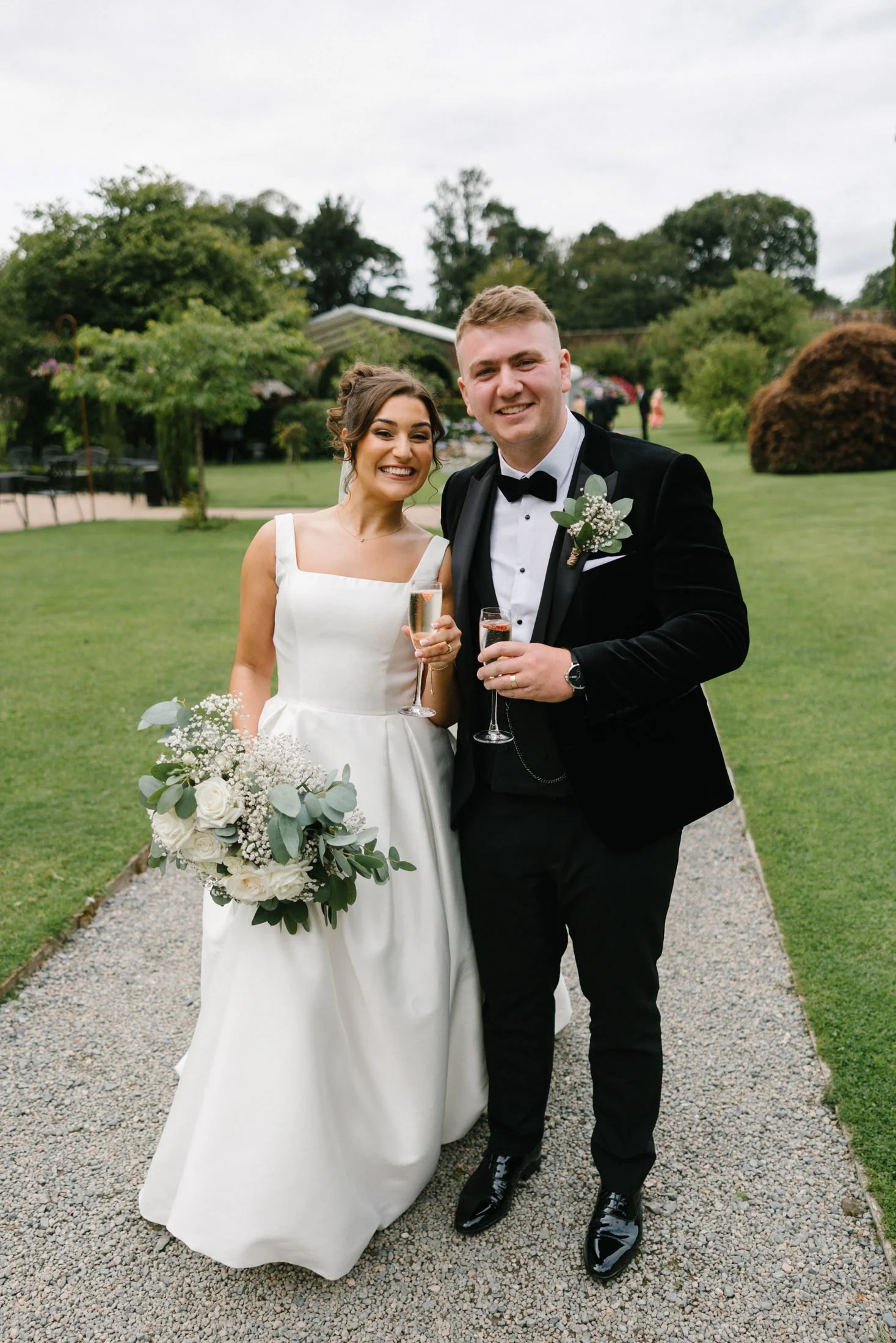 ballyscullion-park-wedding-photographer-northern-ireland-53.jpg