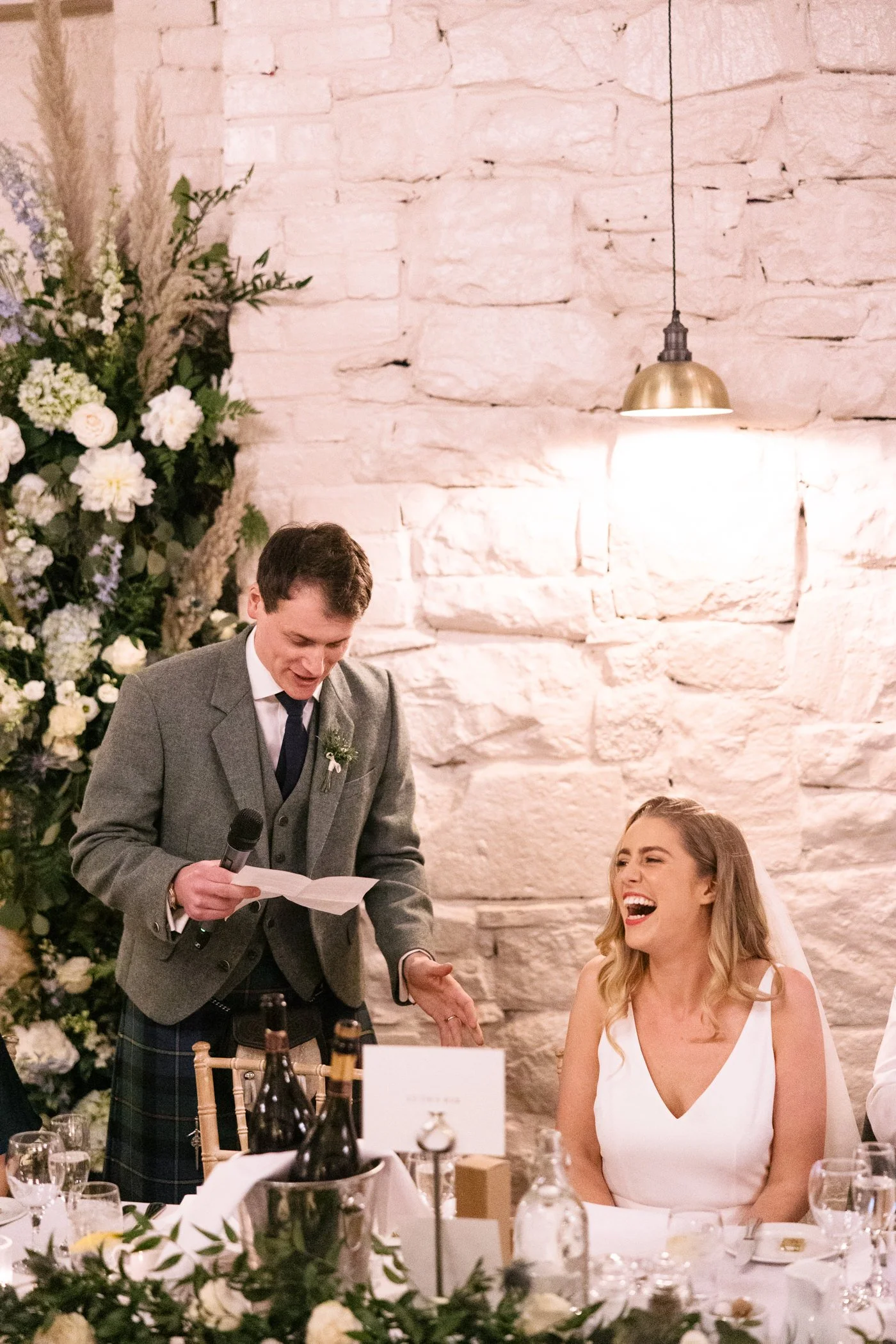 Larchfield-Estate-Wedding-Photos-078.jpg