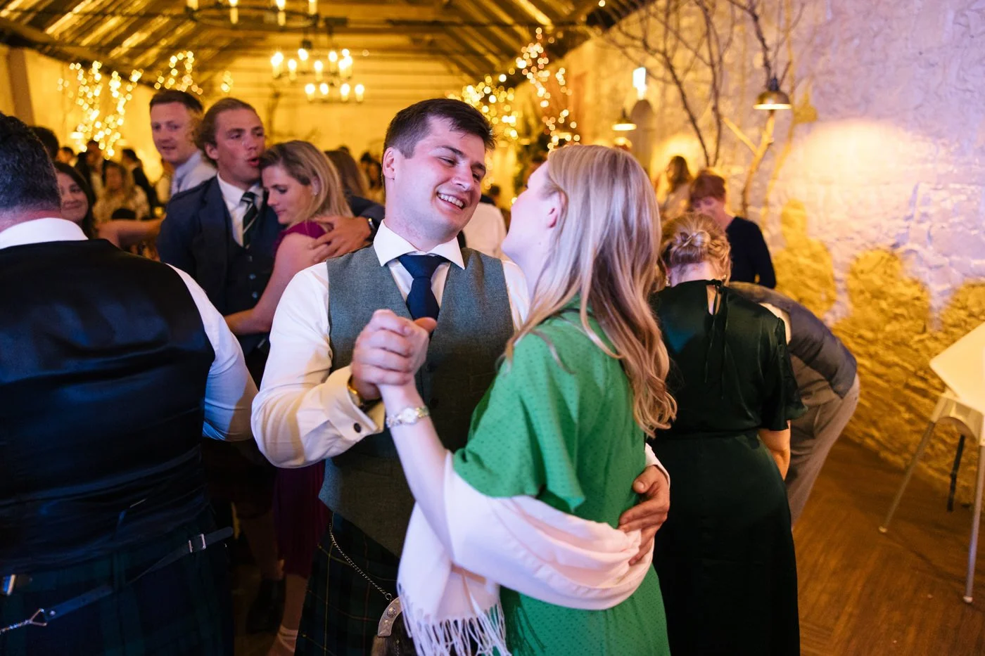 Larchfield-Estate-Wedding-Photos-092.jpg
