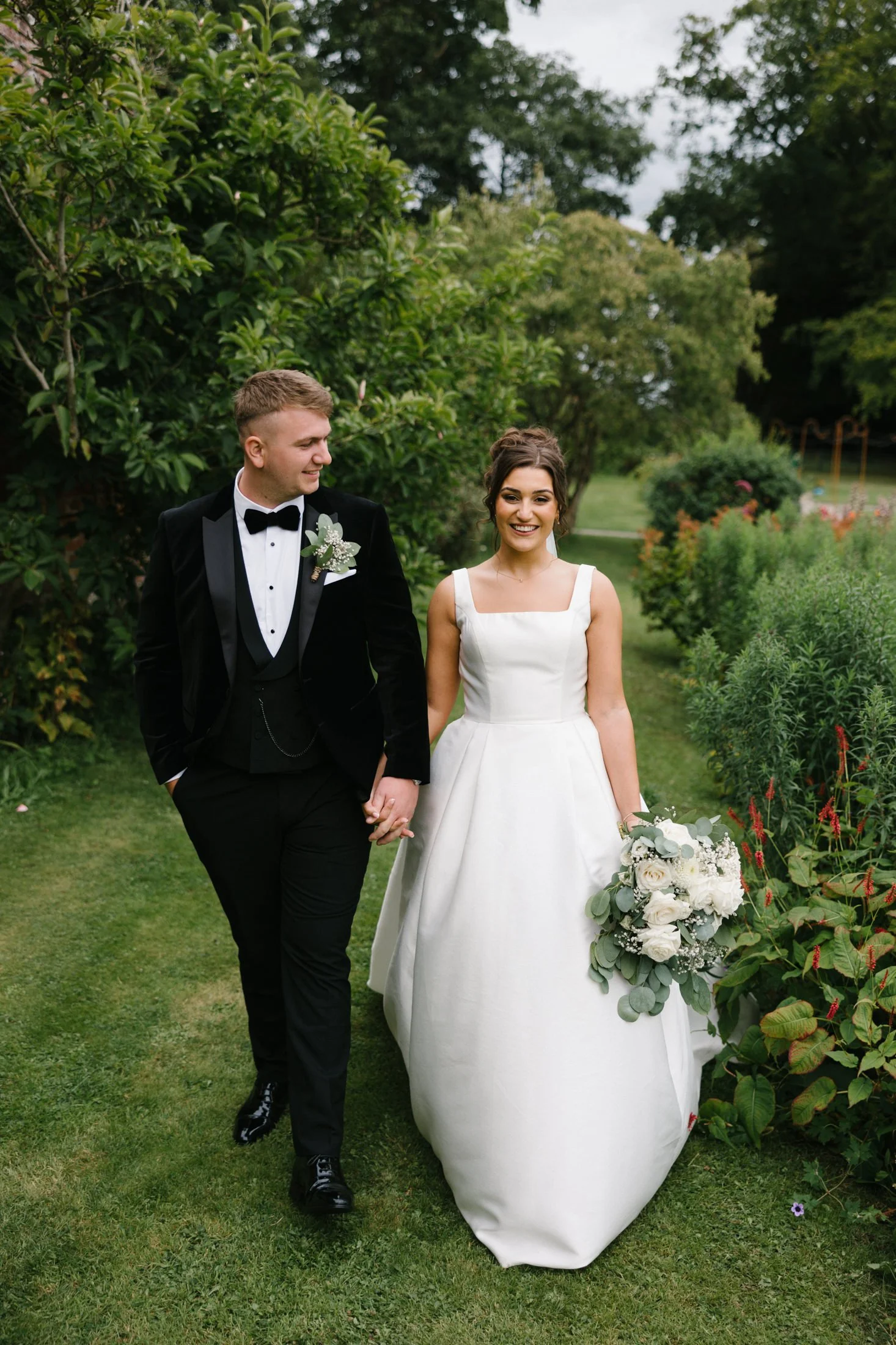 ballyscullion-park-wedding-photographer-northern-ireland-139.jpg