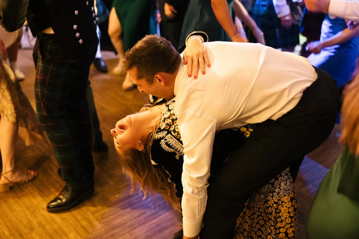 Larchfield-Estate-Wedding-Photos-101.jpg