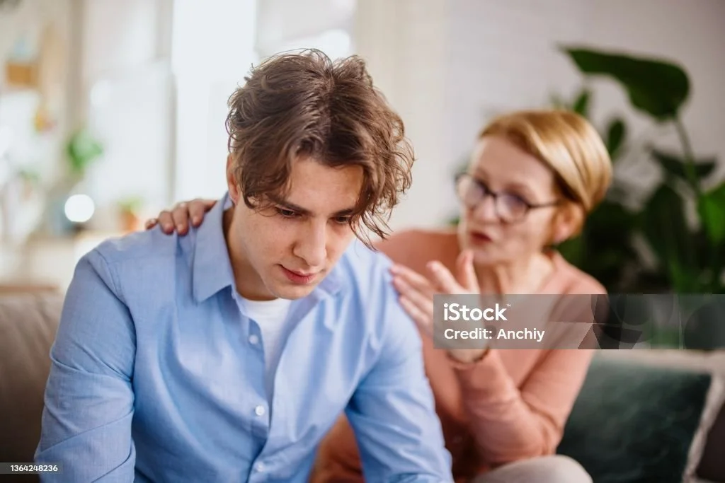 Eltern-Kind-Coaching in Gänserndorf, Pubertät Coaching Unterstützung, Emotionales Coaching für Jugendliche, Coaching für Kinder und Jugendliche Gänserndorf, Selbstbewusstsein stärken bei Kindern, Umgang mit Schulstress, Systemisches Kindercoaching