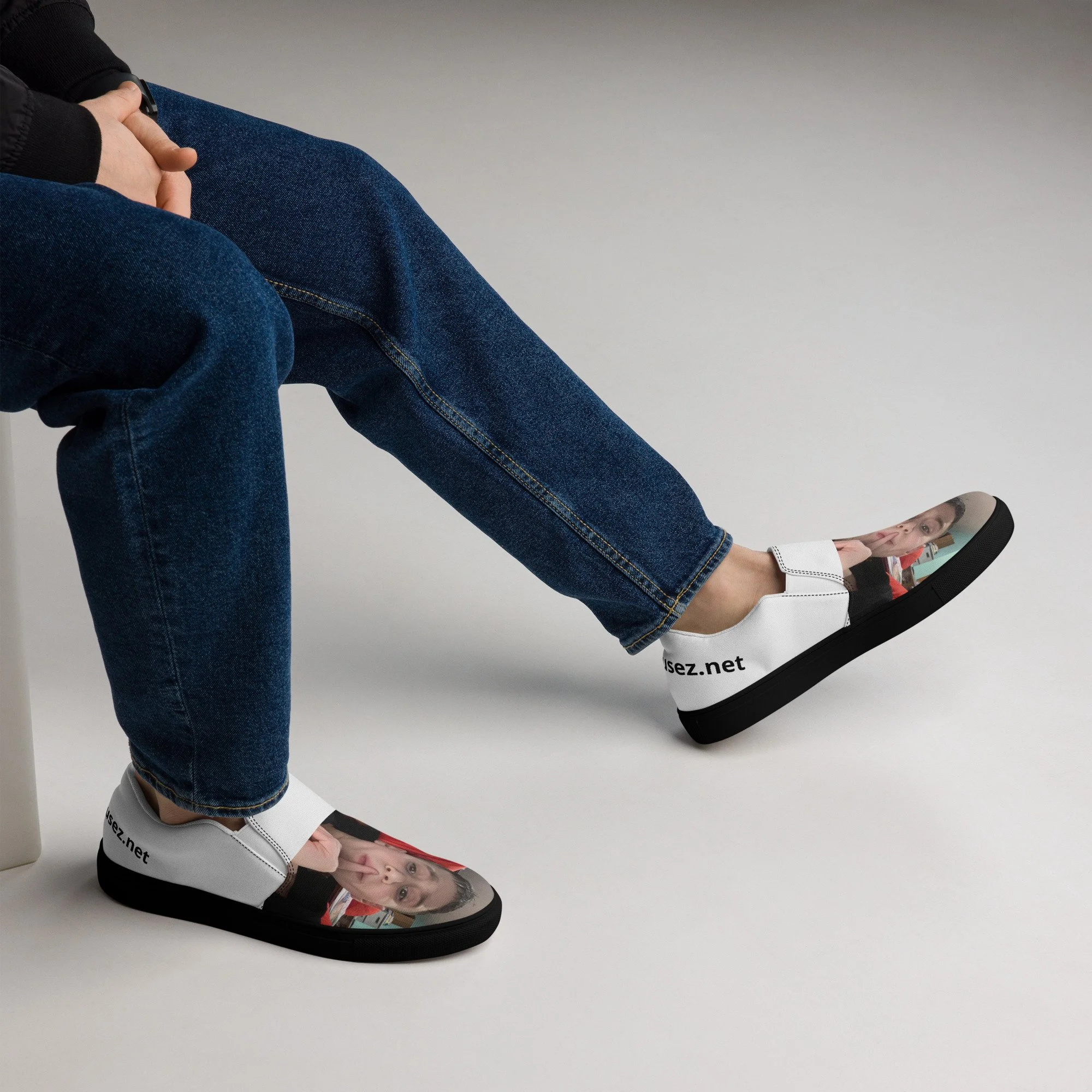 mens-slip-on-canvas-shoes-black-right-679af1f8e8125.jpg