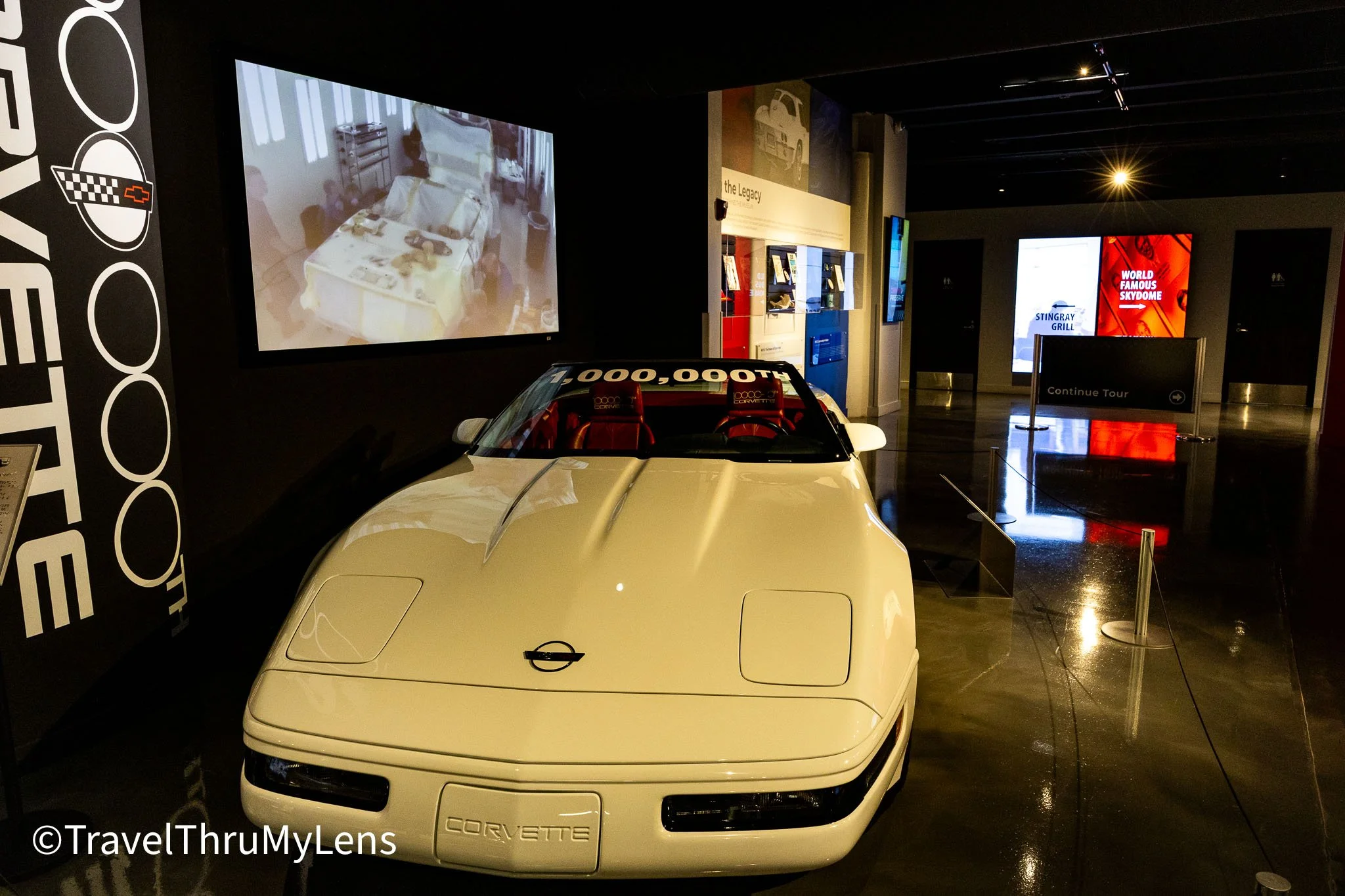 Corvette Muesum-15.jpg