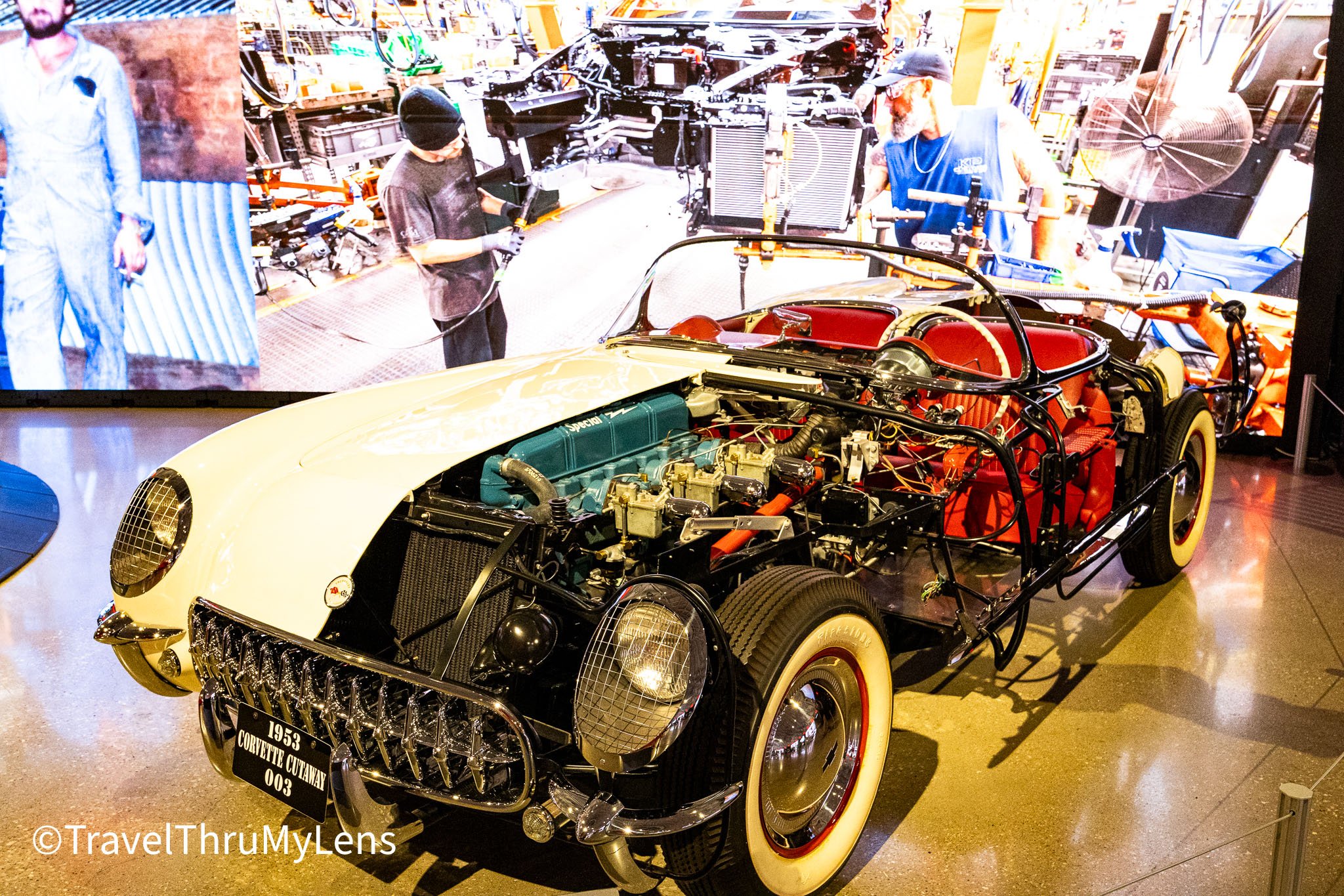Corvette Muesum-19.jpg
