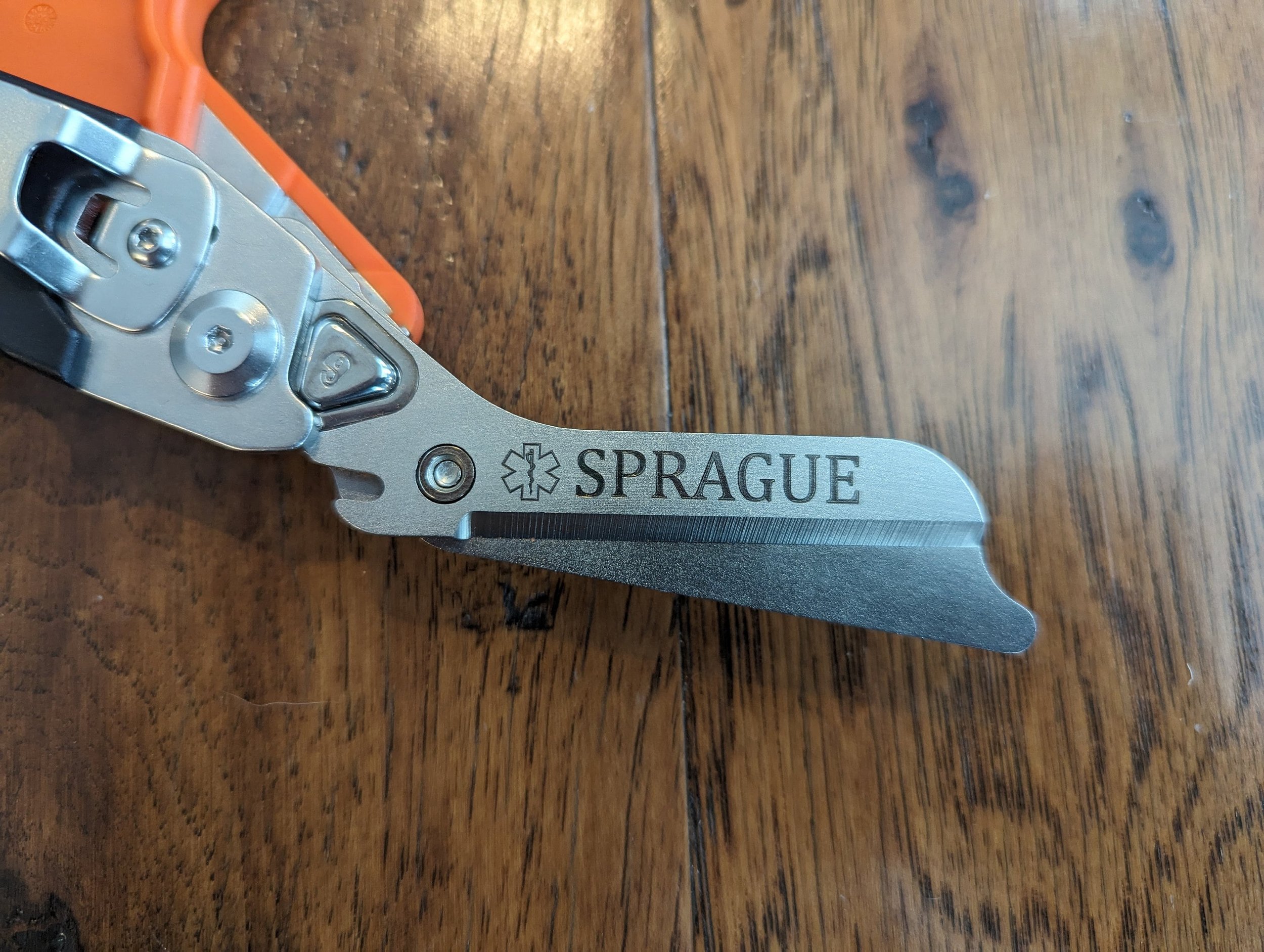 Personalizable 6 in 1 Trauma Shears/ Scissors