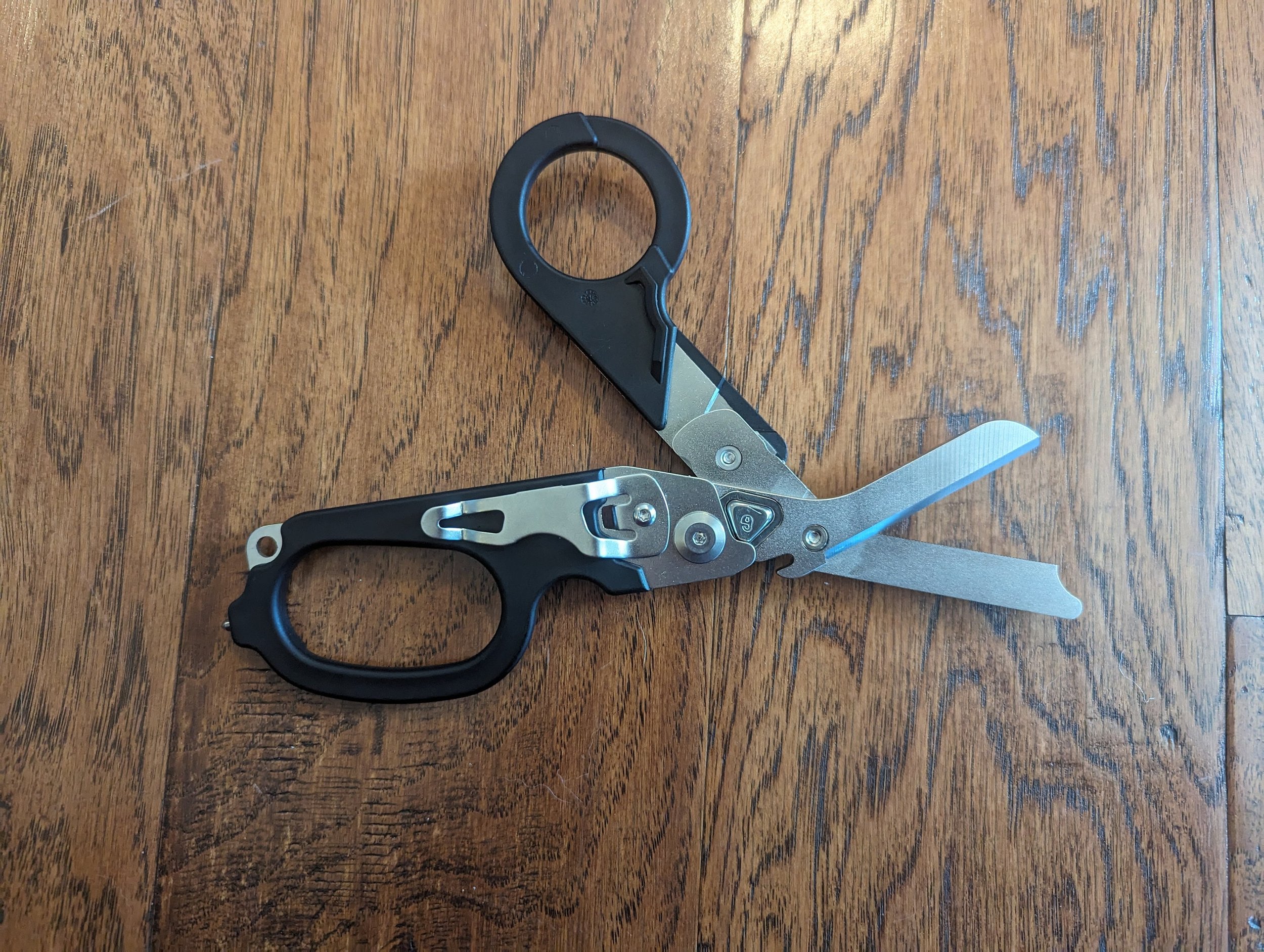 Personalizable 6 in 1 Trauma Shears/ Scissors