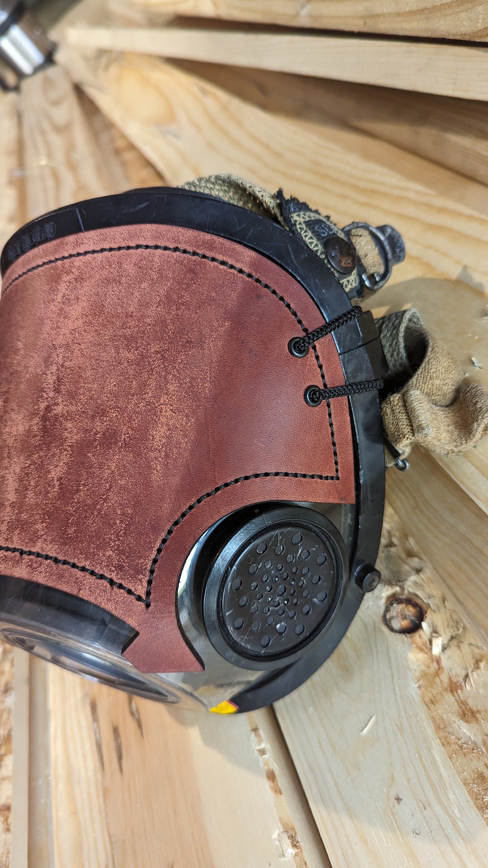 Personalizable Firefighter SCBA Leather Mask Cover/ Blackout Mask without a backstrap for Scott AV-3000 Mask (hazelnut/brown)