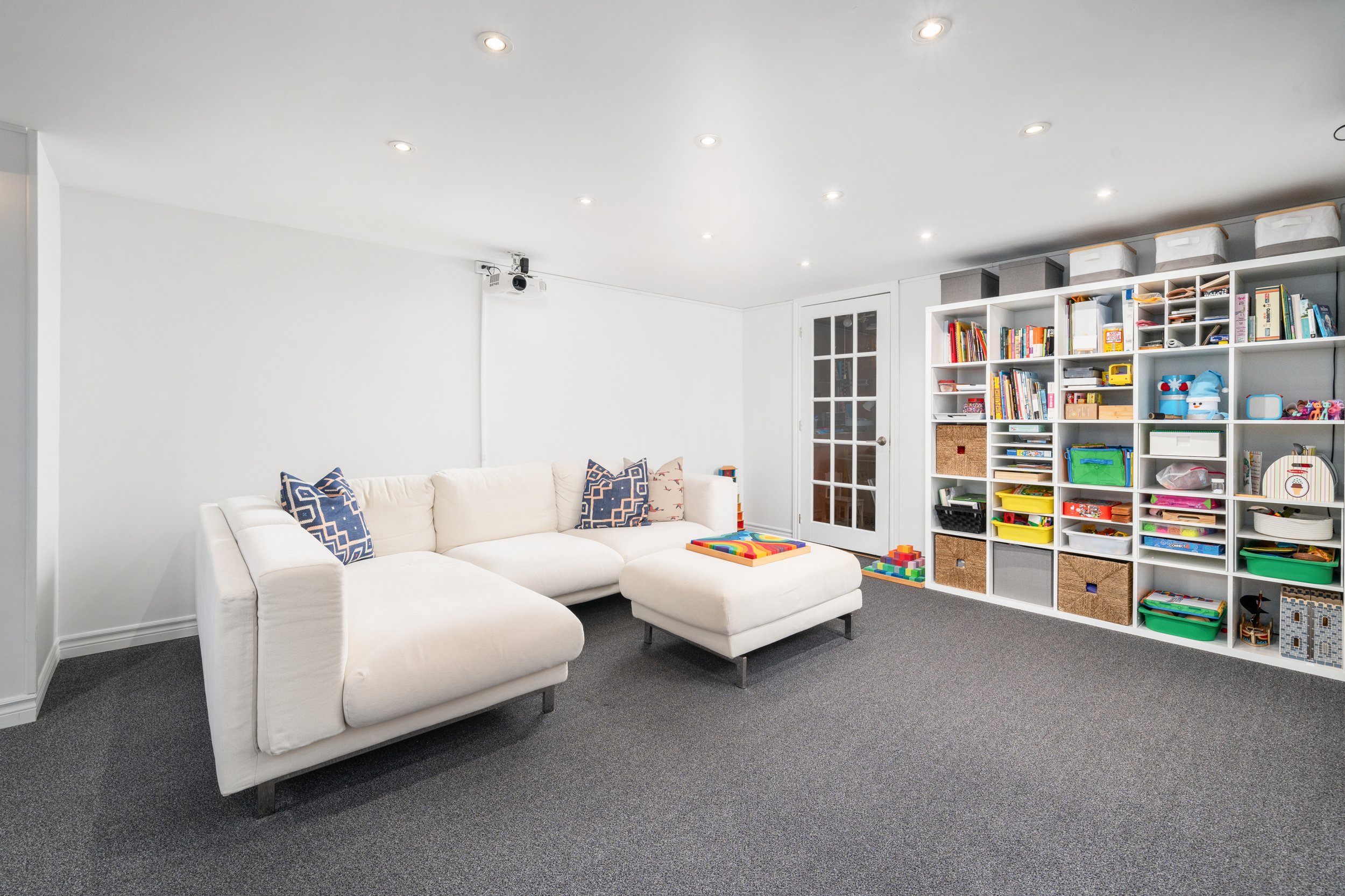 AFTER - Family Room