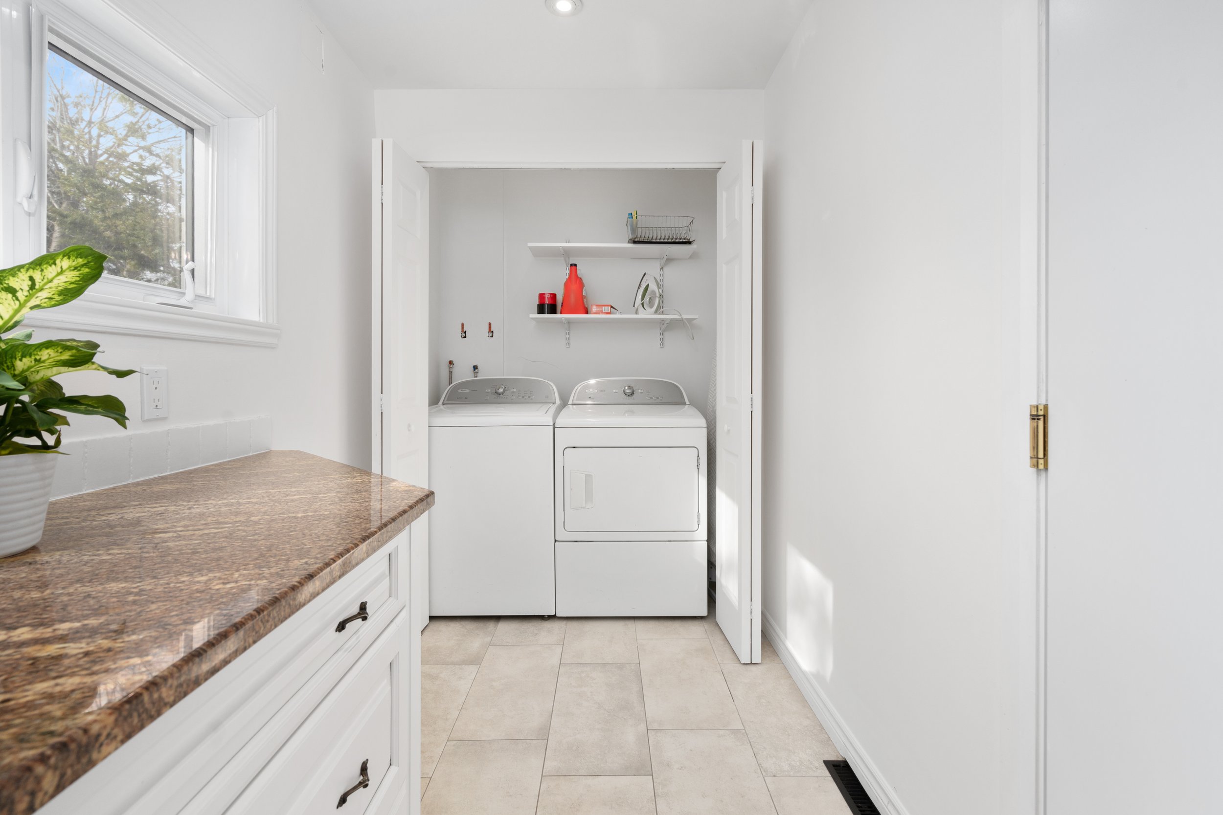 AFTER - Laundry room