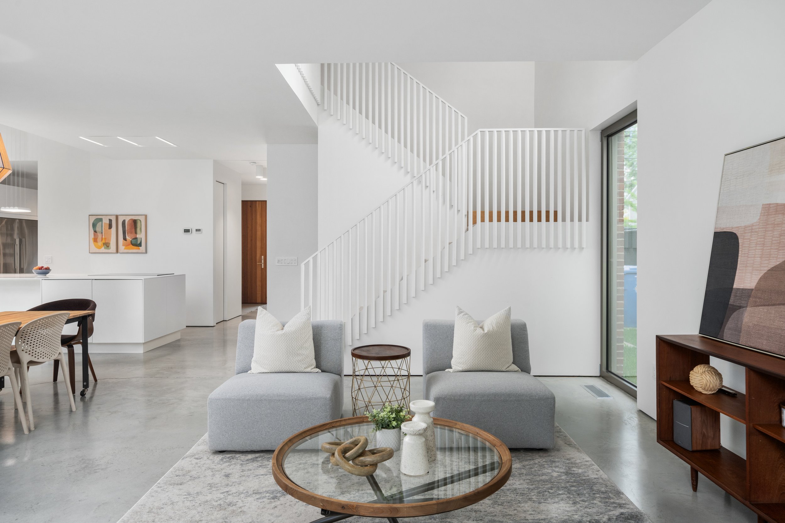 AFTER - Living room
