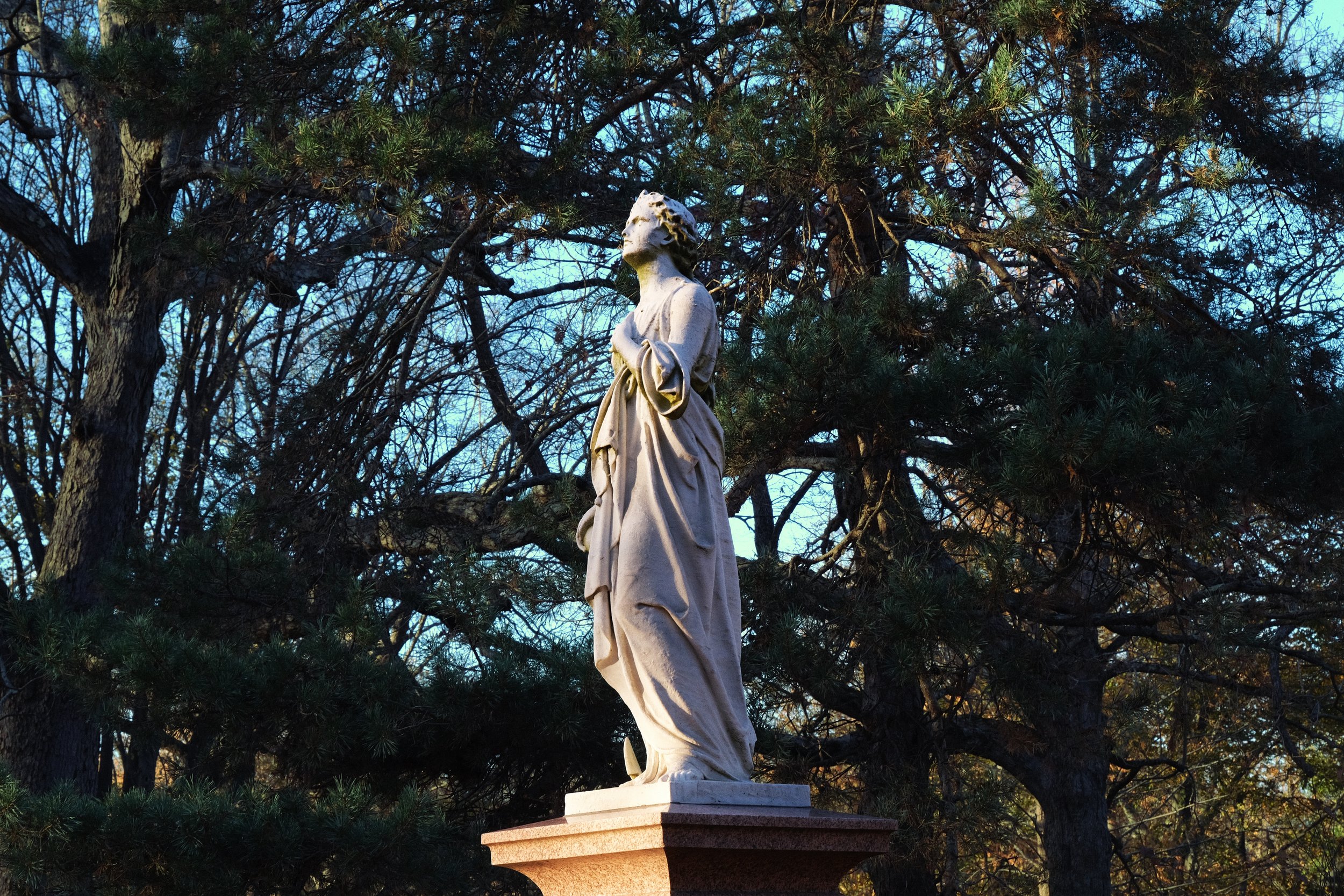 Statue.jpeg