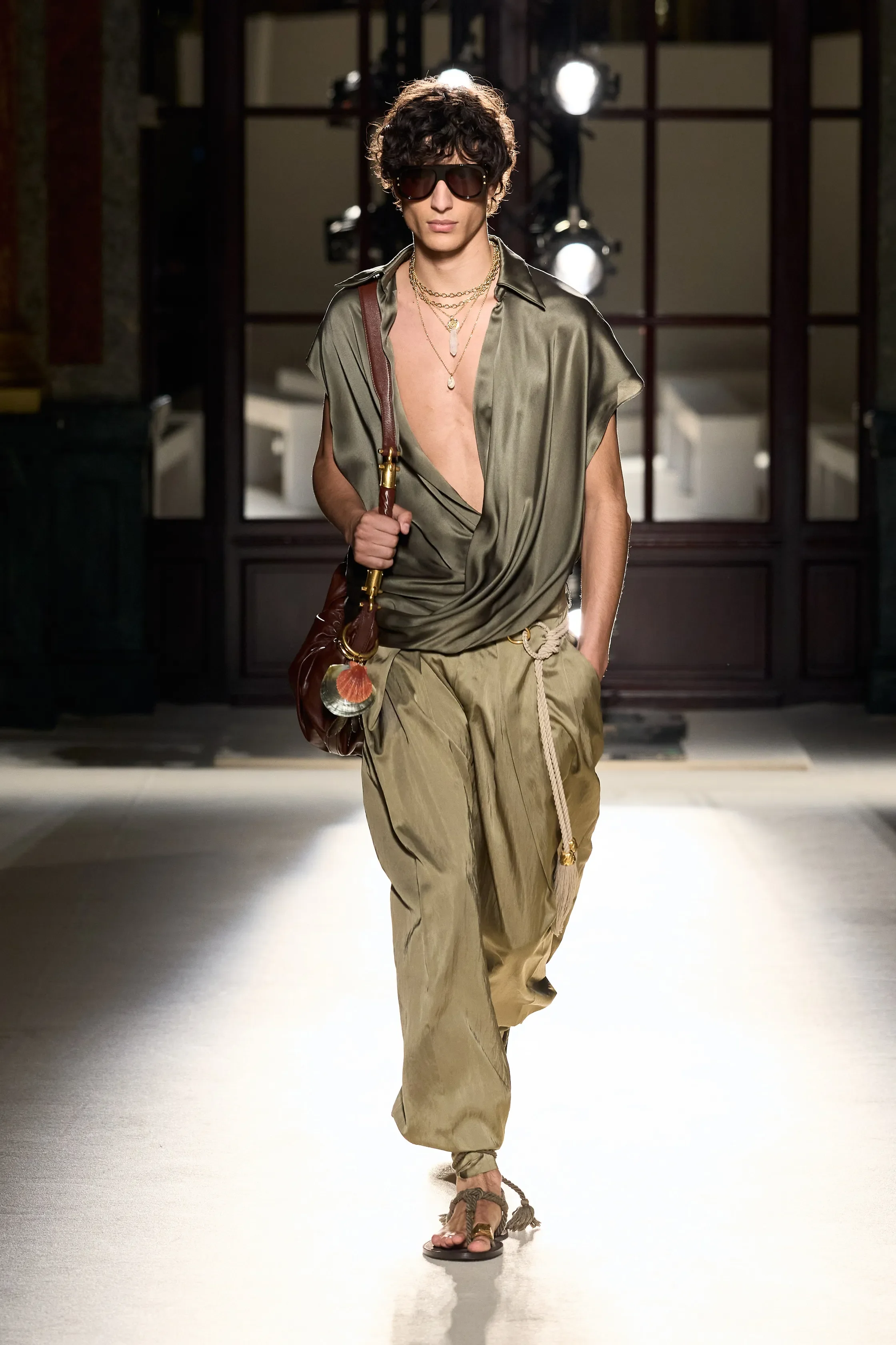 L’homme qu’on veut s’habille en Balmain