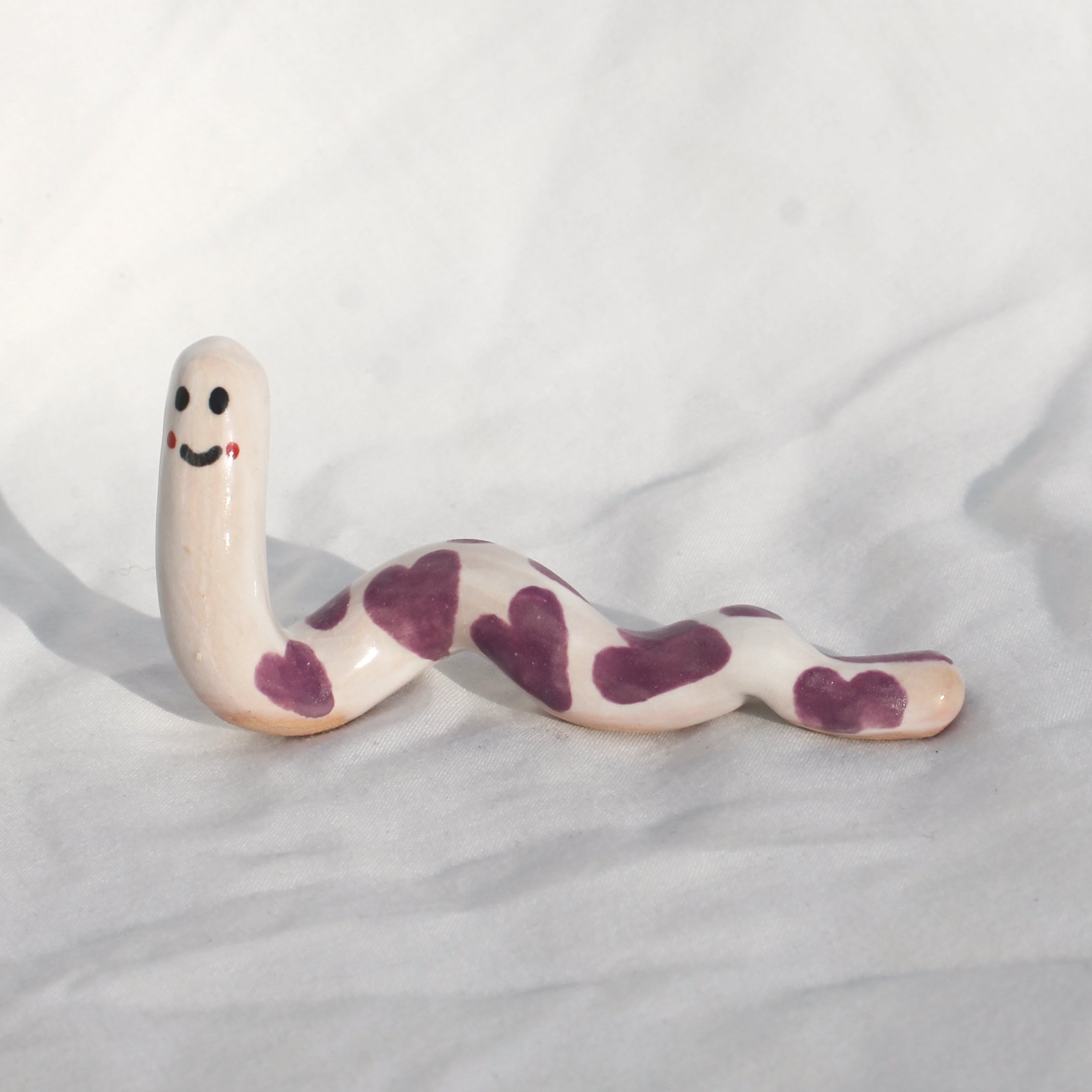 medium+purple+hear+worm.jpg