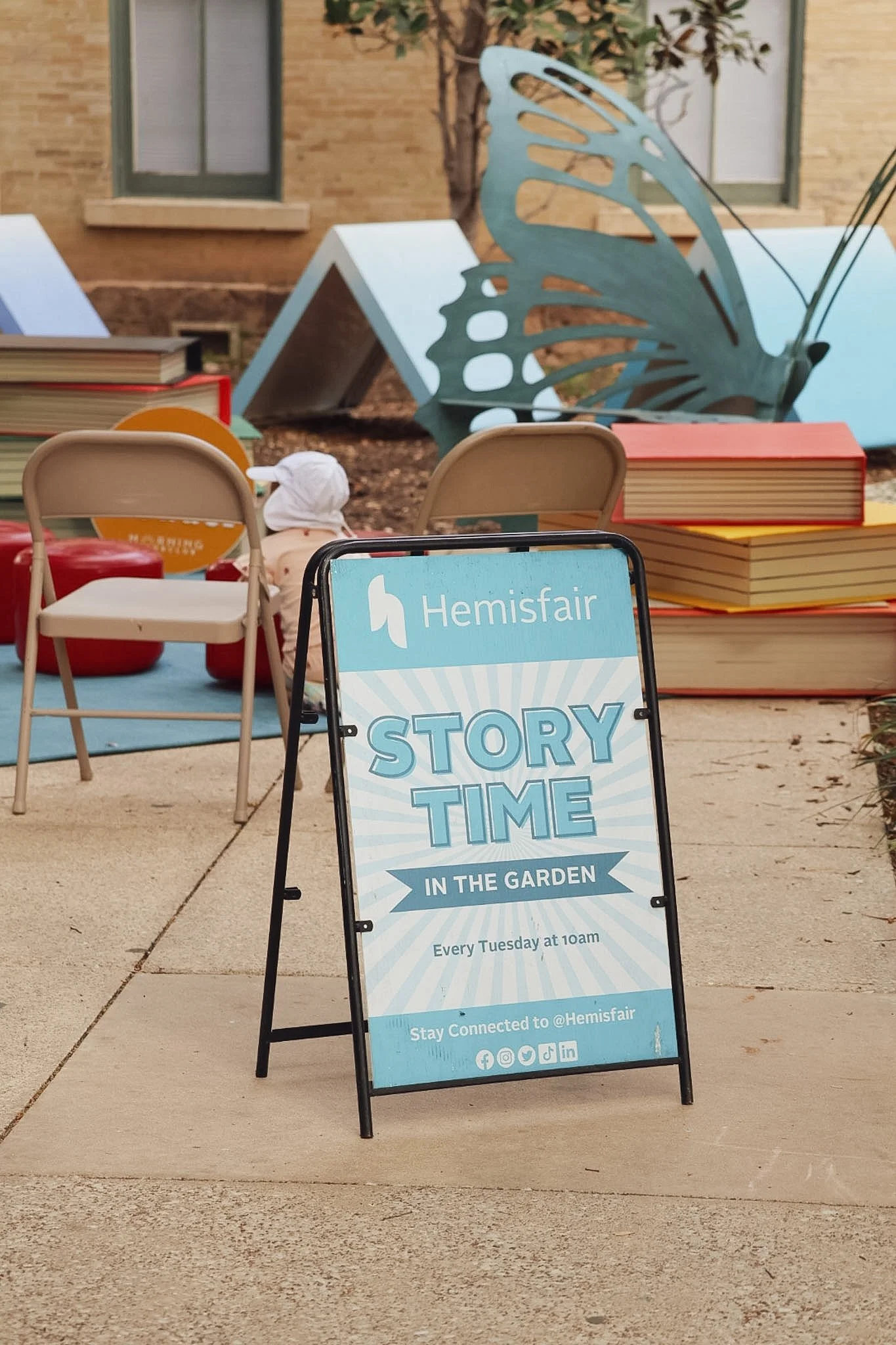 Story time at Hemisfair Park 