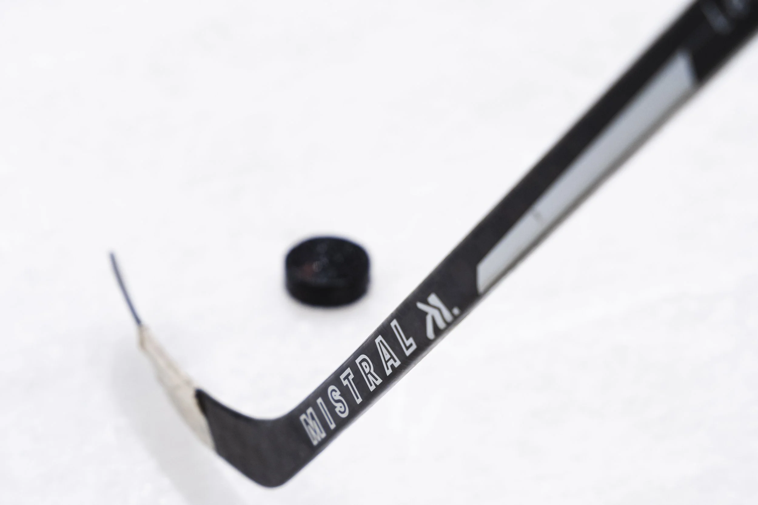 Differenza tra curva P92 e P28 nel bastone da hockey: quale scegliere?