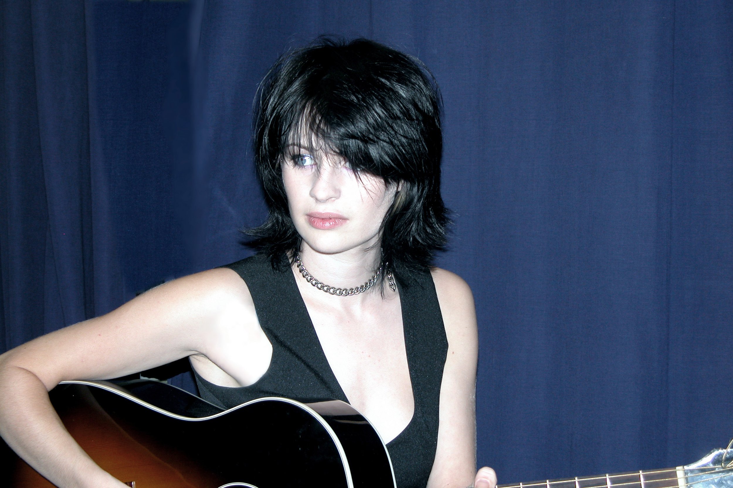 AMY BELLE